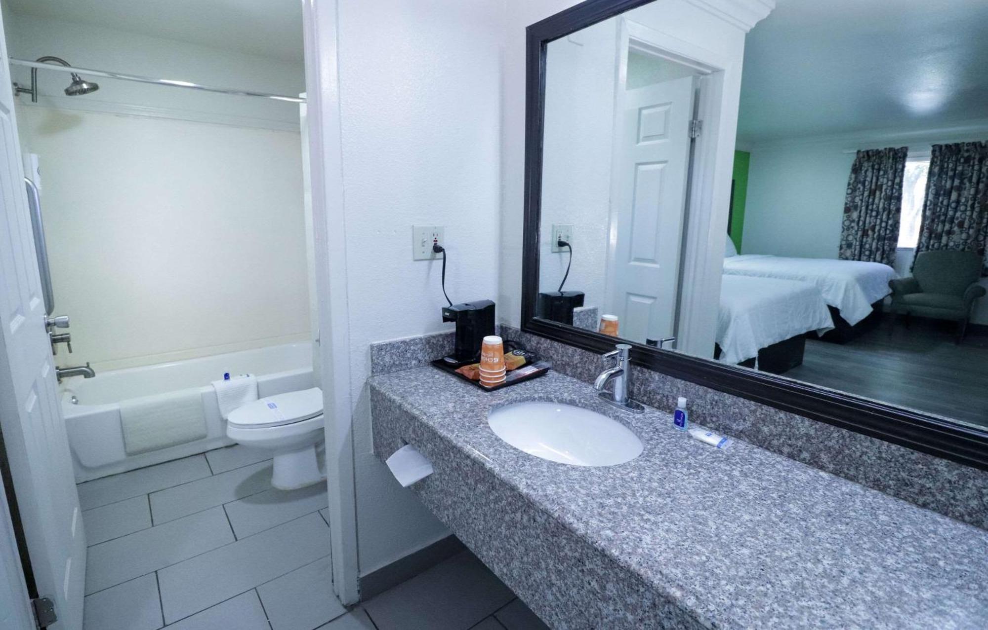 Rodeway Lackland Afb - Seaworld Inn 2*
