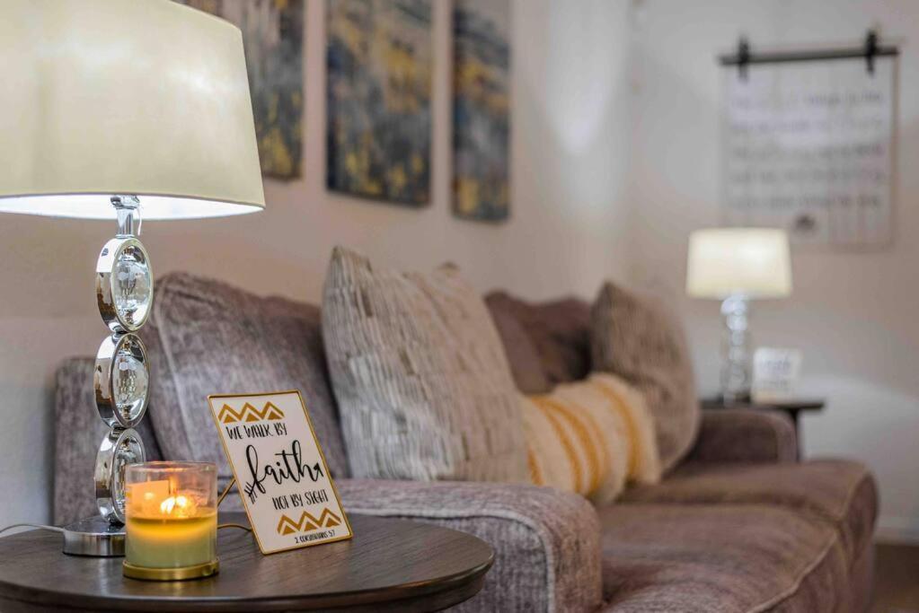 Spacious Family Near Seaworld And Lafb San Antonio