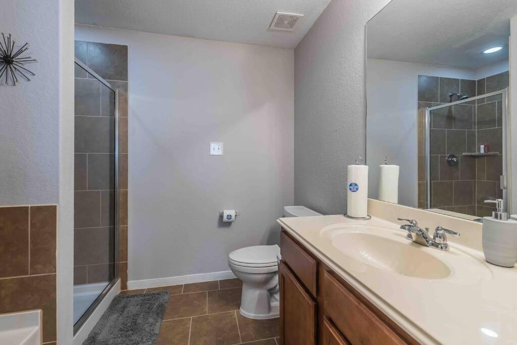 Spacious Family Near Seaworld And Lafb Holiday home *