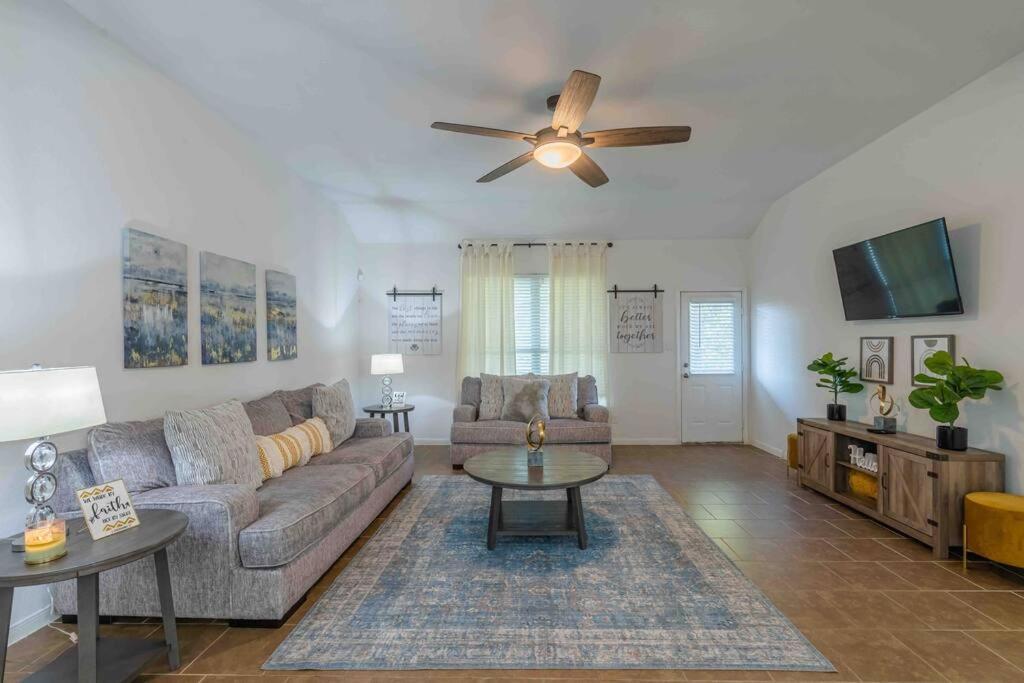 Holiday home Spacious Family Near Seaworld And Lafb