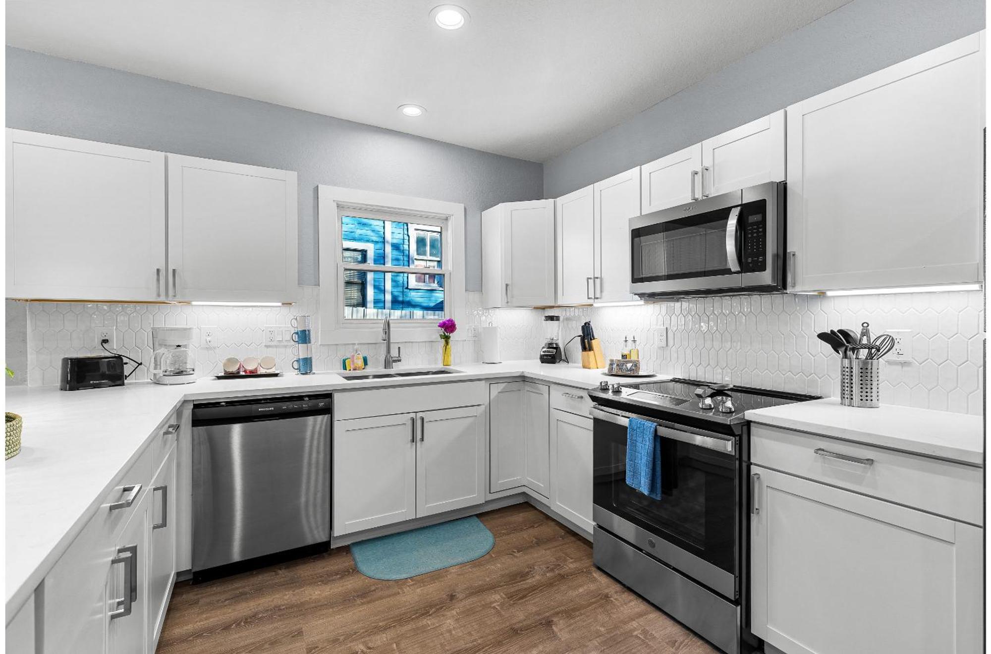 Inviting 4br2.5ba Downtown With Ample Space * San Antonio