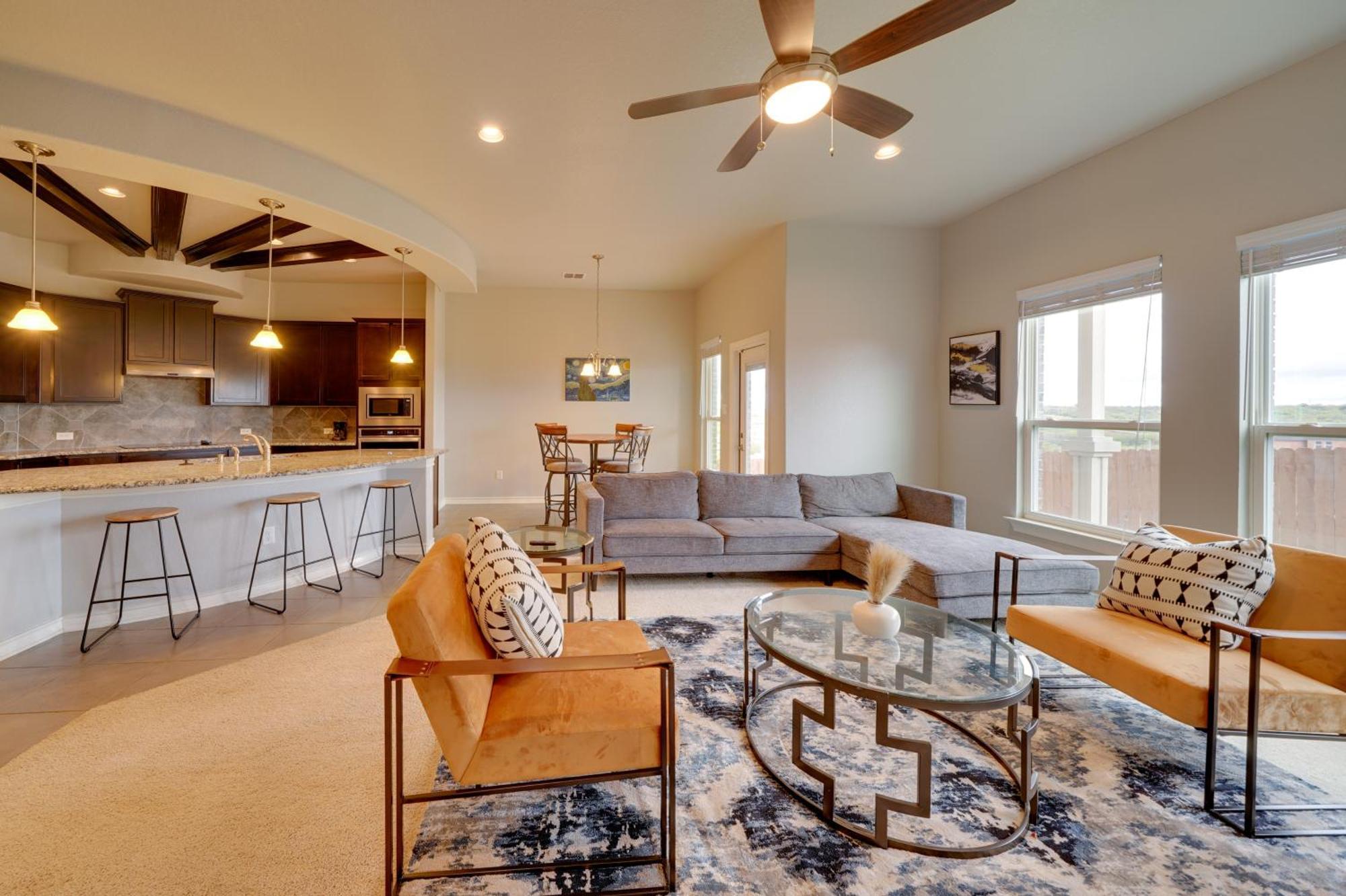 Holiday home Pet-friendly Near Lackland Afb!