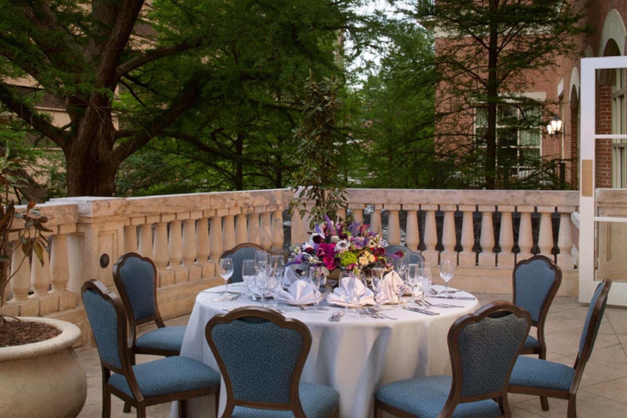 The Westin Riverwalk, Hotel 4*