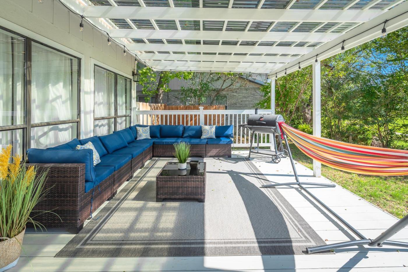 Holiday home Stunning Deck, Hot-tub View To & Golf Course