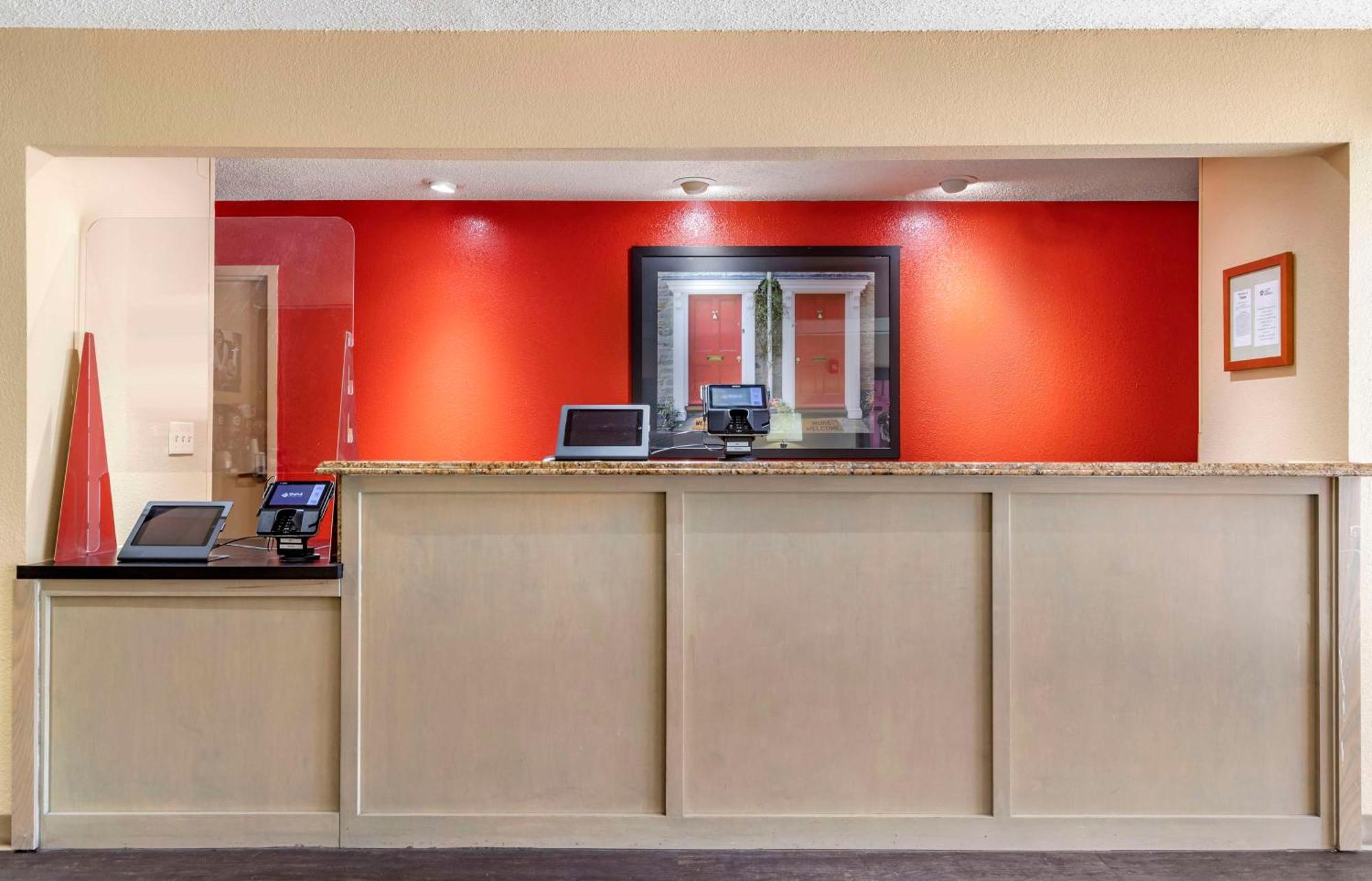 Extended America - - Colonnade - Medical Hotel 2*