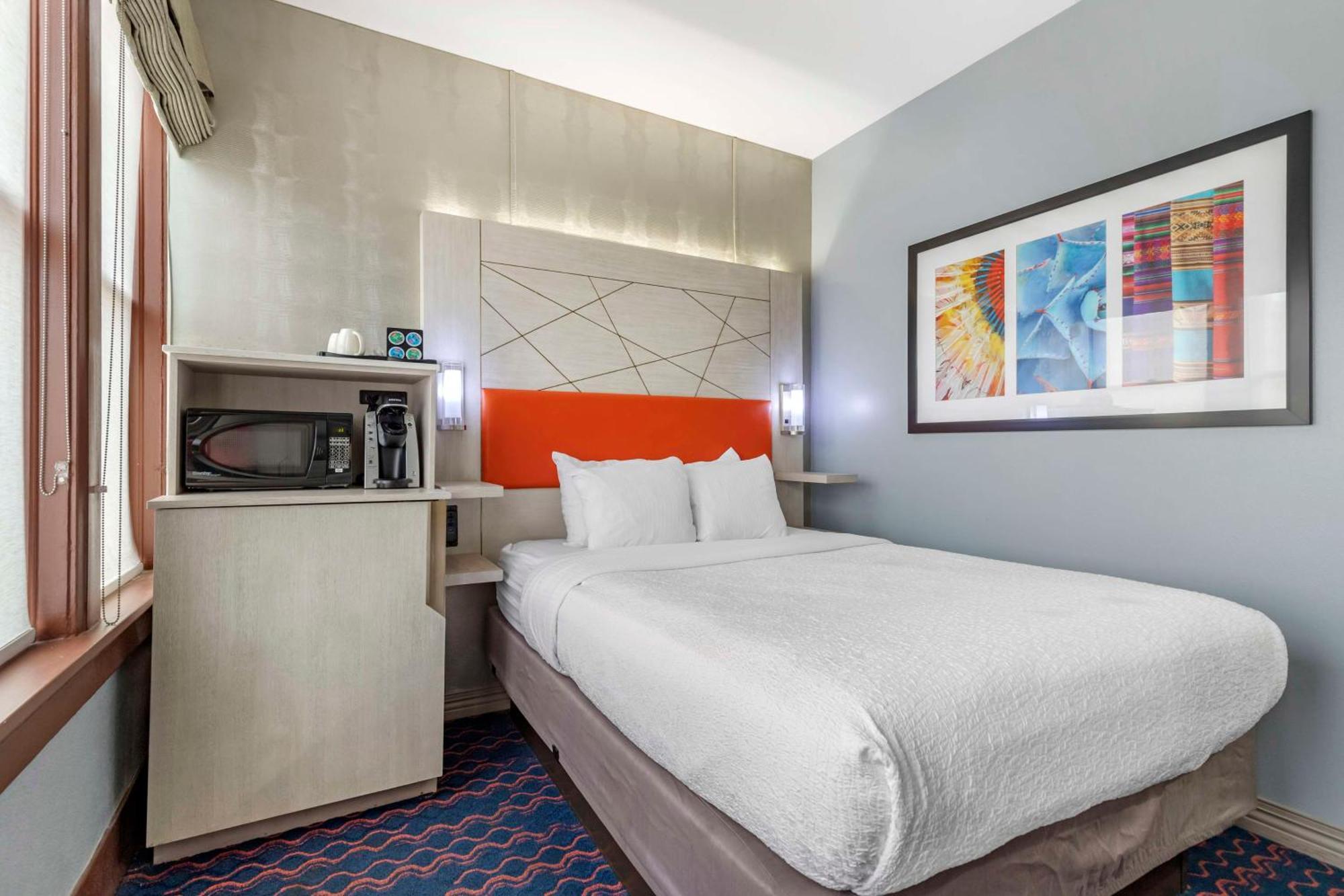 Hotel Western Premier Historic Travelers Alamo/riverwalk 3*