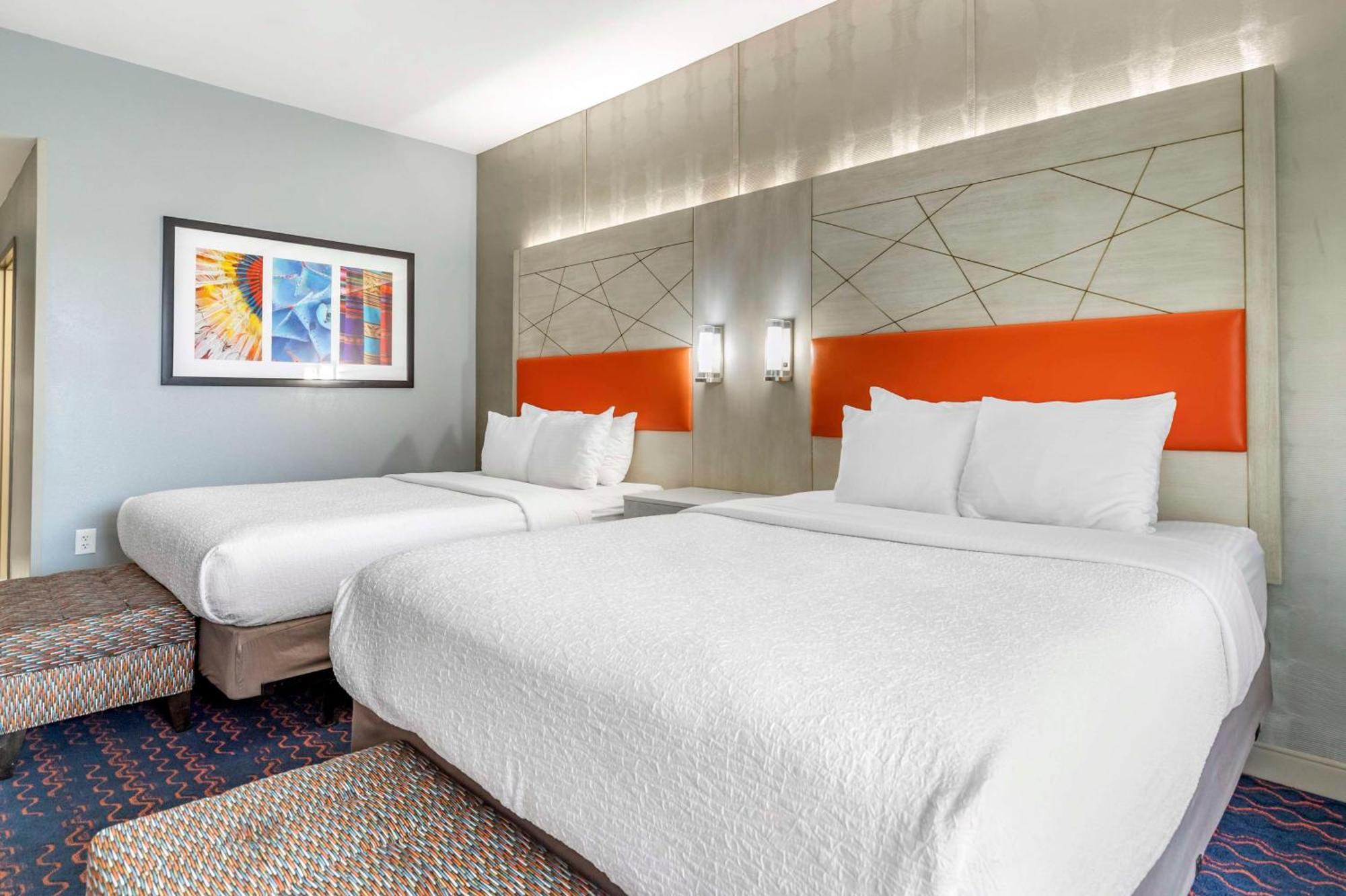 Western Premier Historic Travelers Alamo/riverwalk Hotel