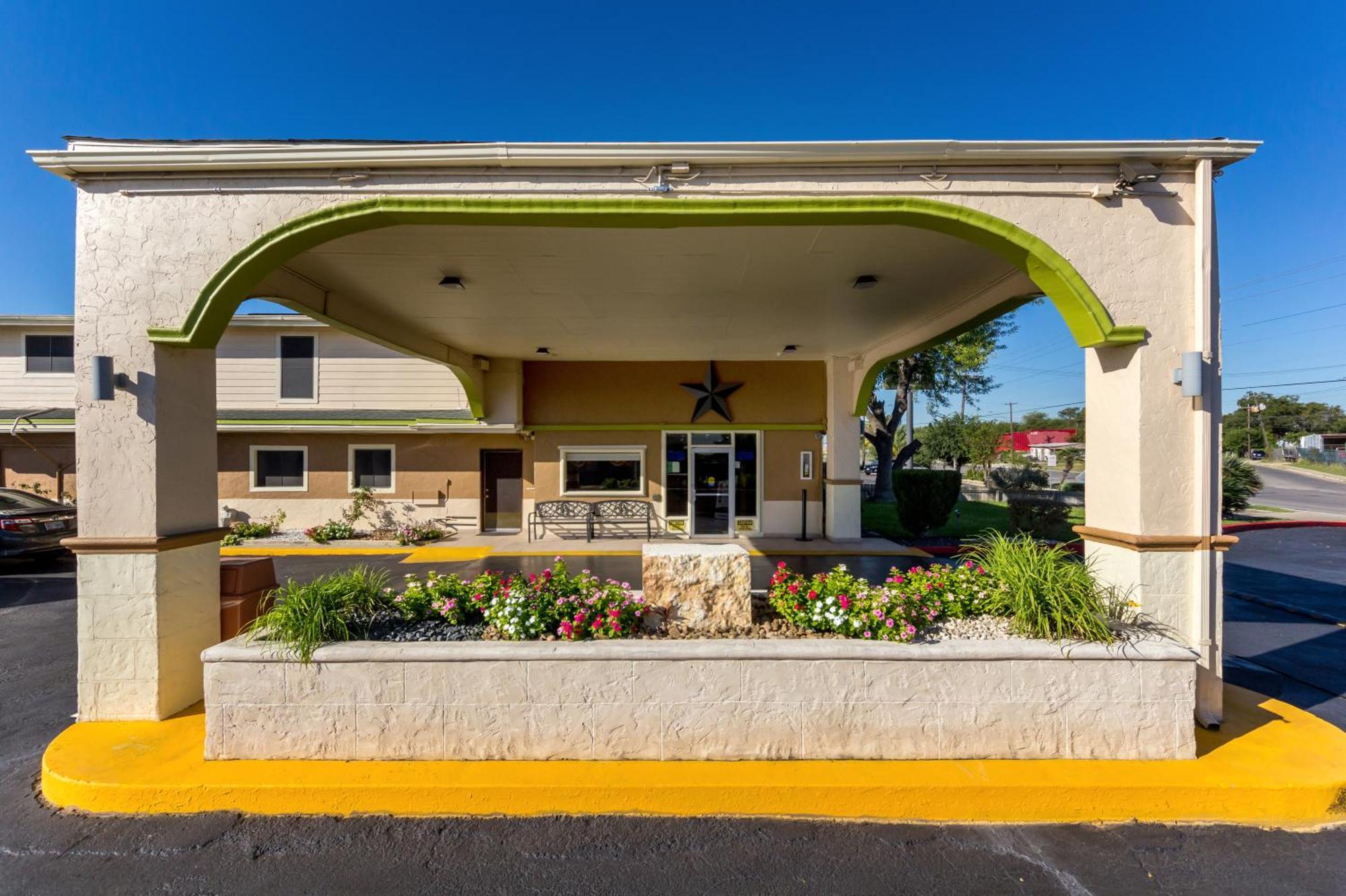 Inn Rodeway Lackland Afb - Seaworld 2*