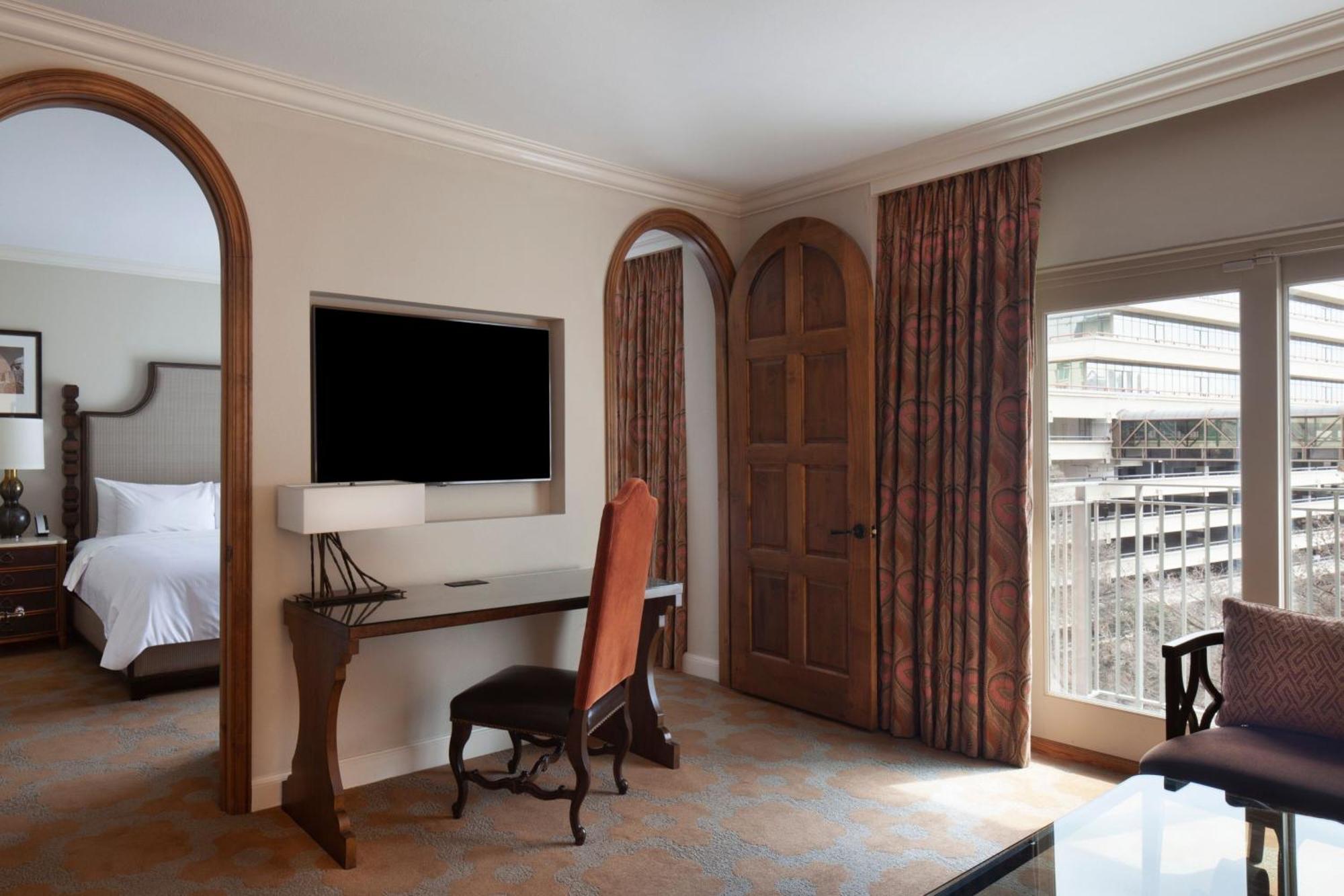 The Westin Riverwalk, Hotel