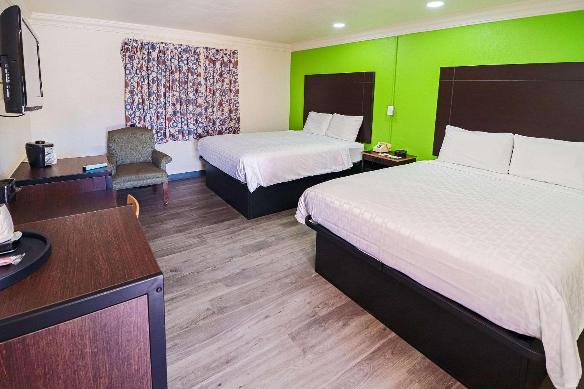 Rodeway Lackland Afb - Seaworld 2*