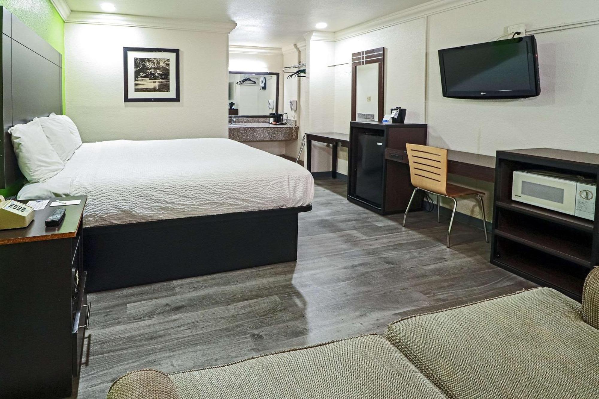 Rodeway Lackland Afb - Seaworld Inn San Antonio