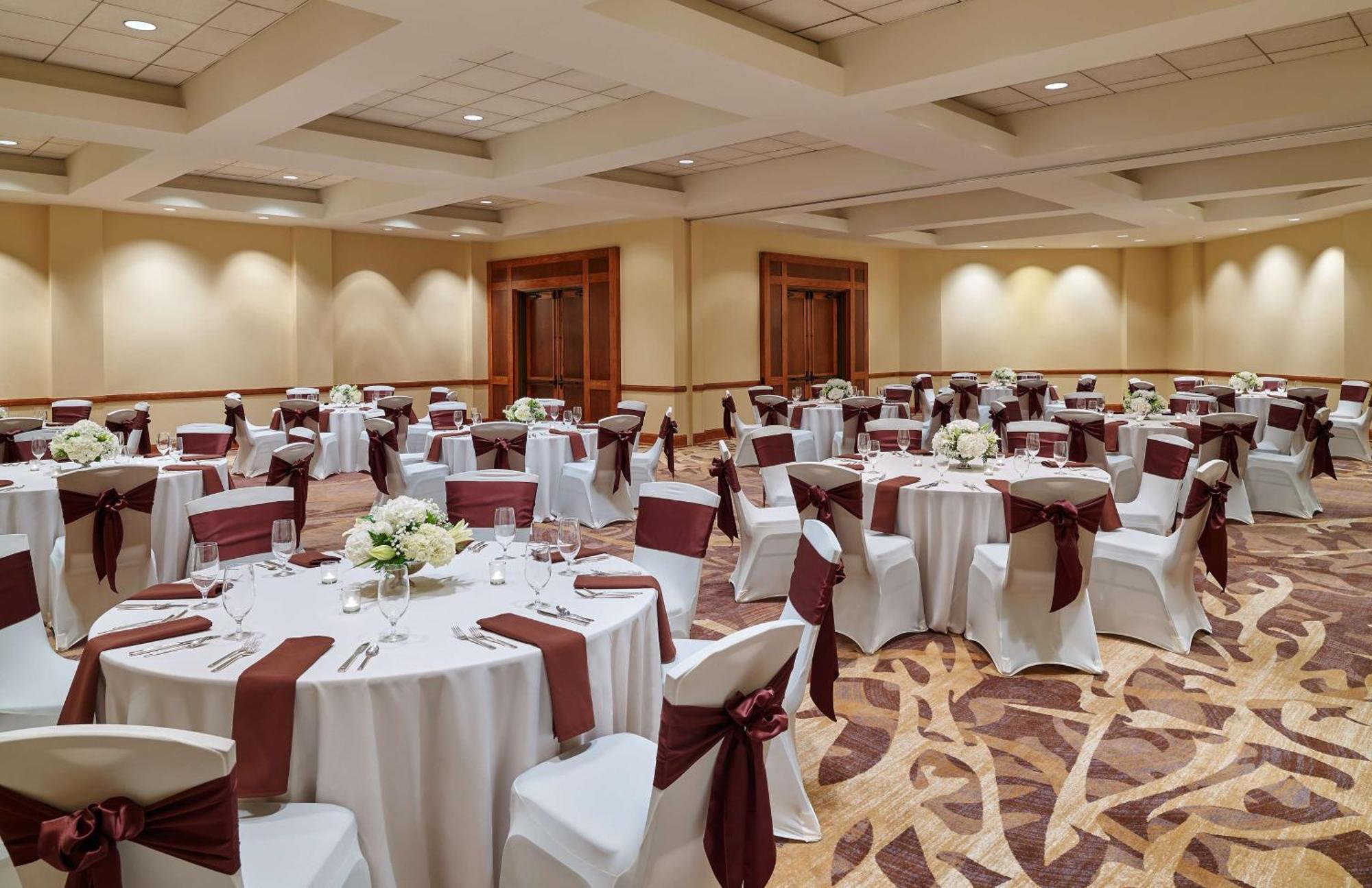 Doubletree By Hilton Airport Hotel San Antonio