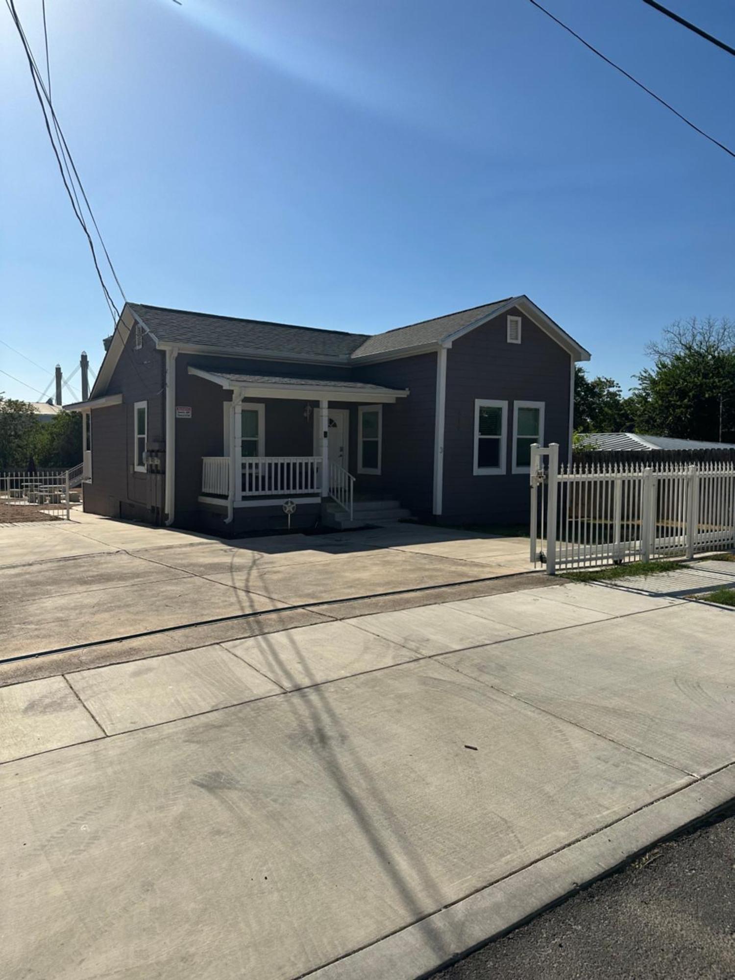 Holiday home Minutes To Riverwalk, Sleeps 12, Pets Welcome! San Antonio