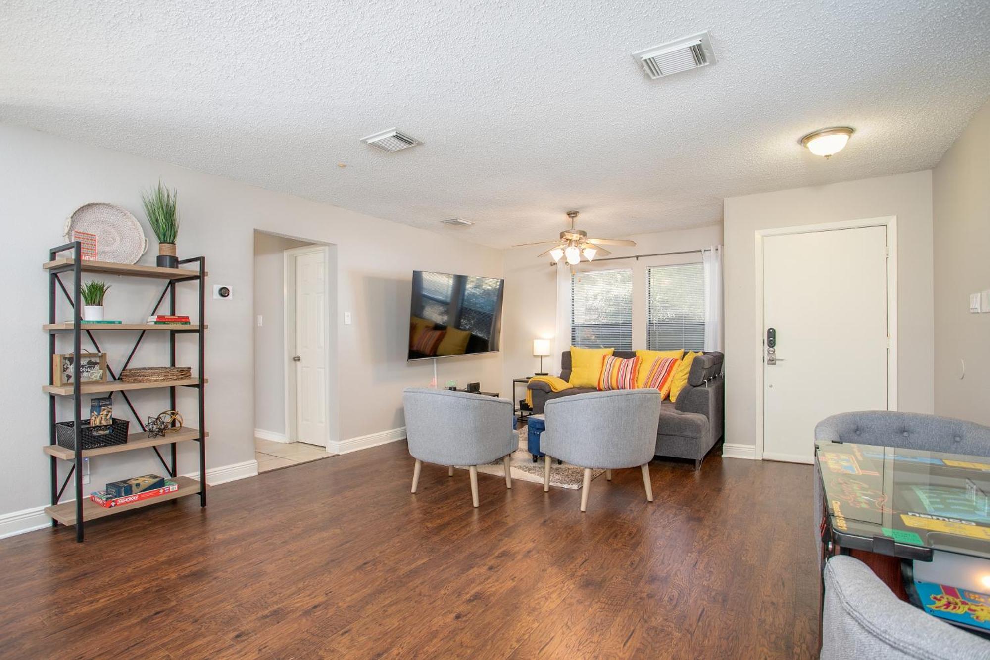 Super Fun House In Perfect Location Holiday home San Antonio