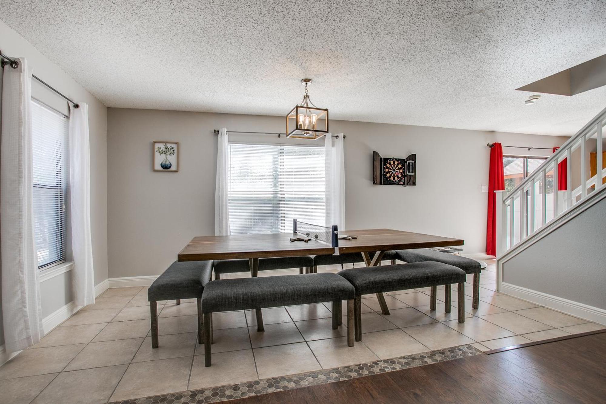 Super Fun House In Perfect Location *