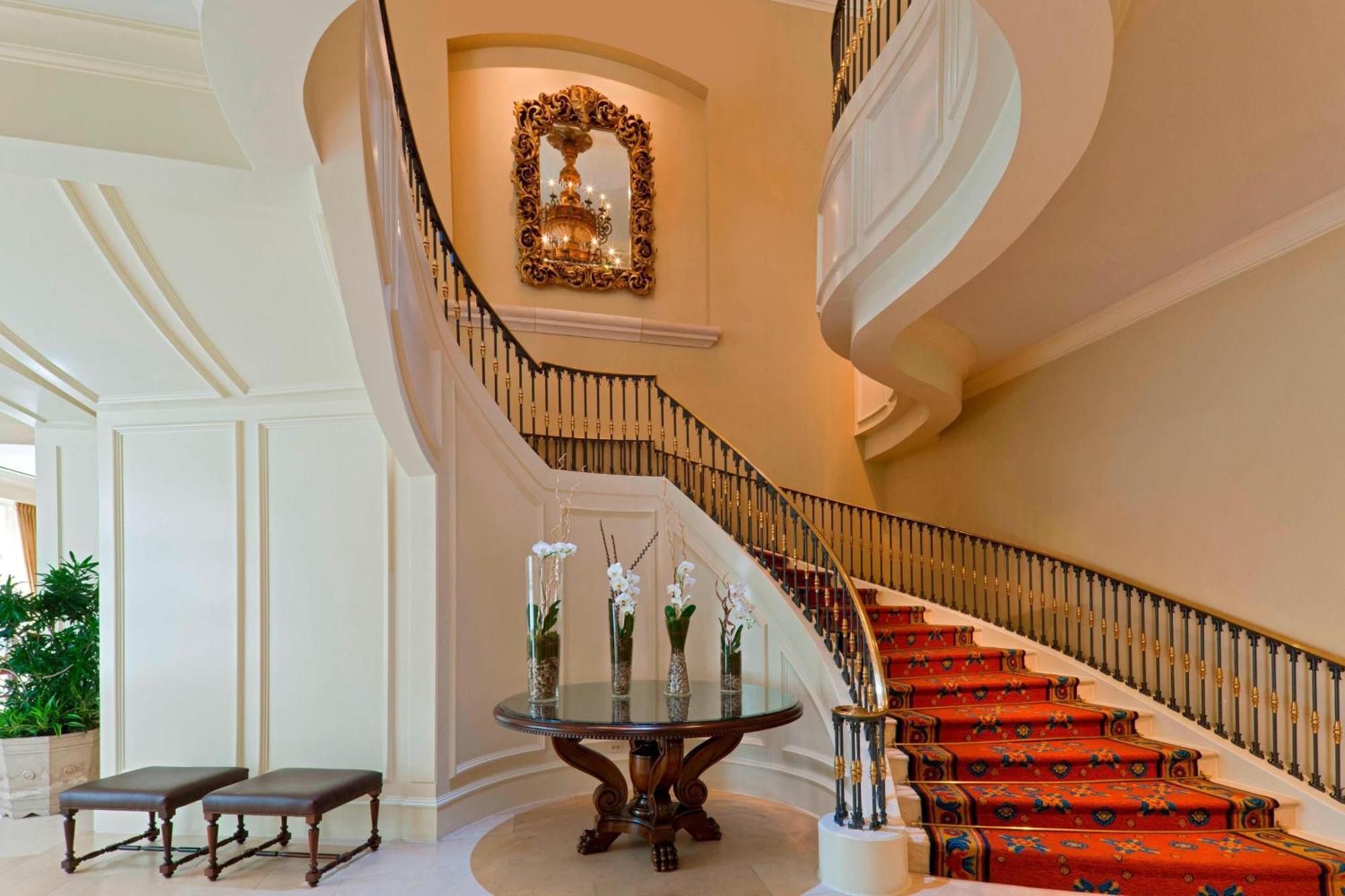 The Westin Riverwalk, Hotel 4*