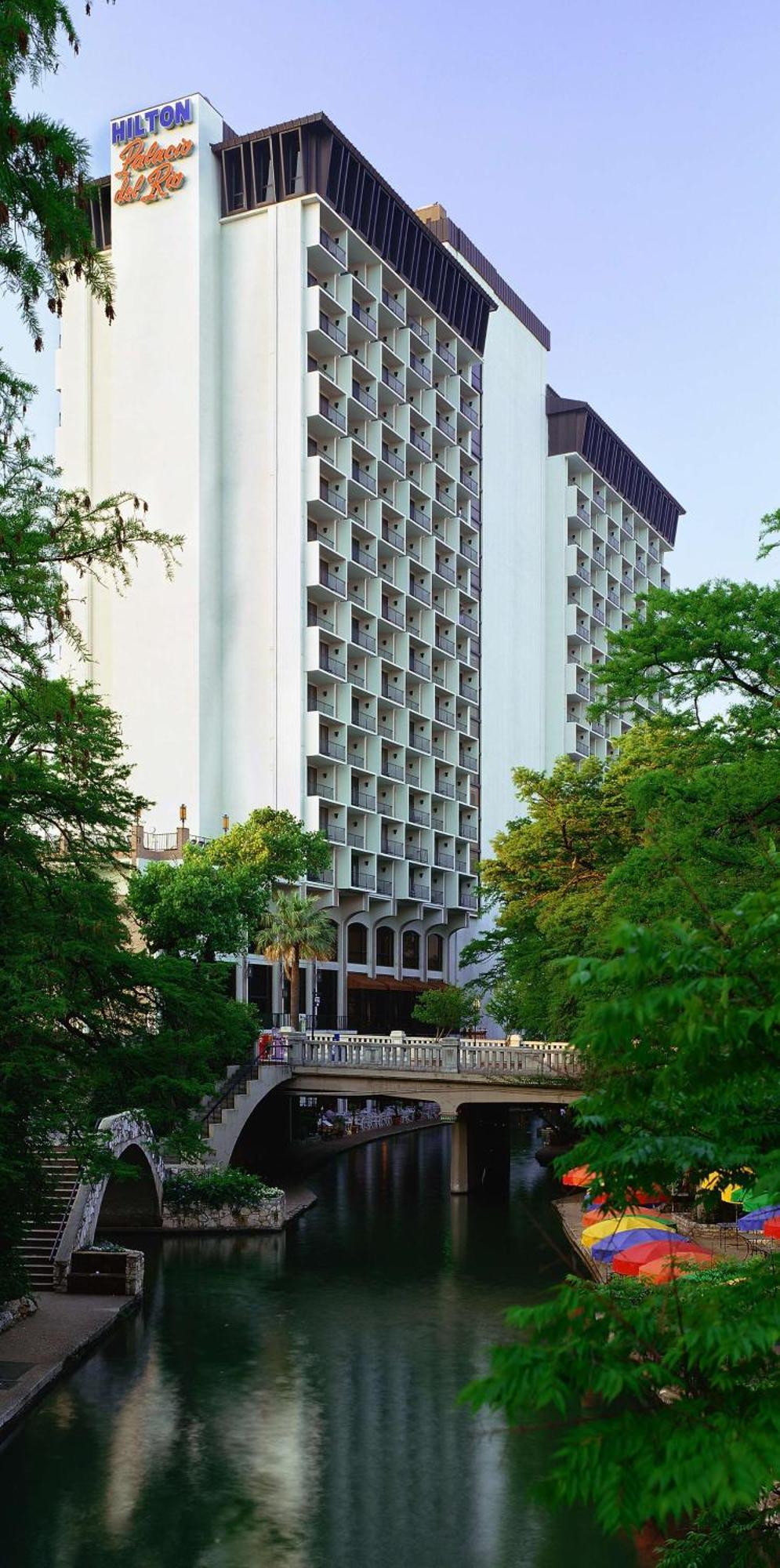 Hilton Palacio Del Rio 4*