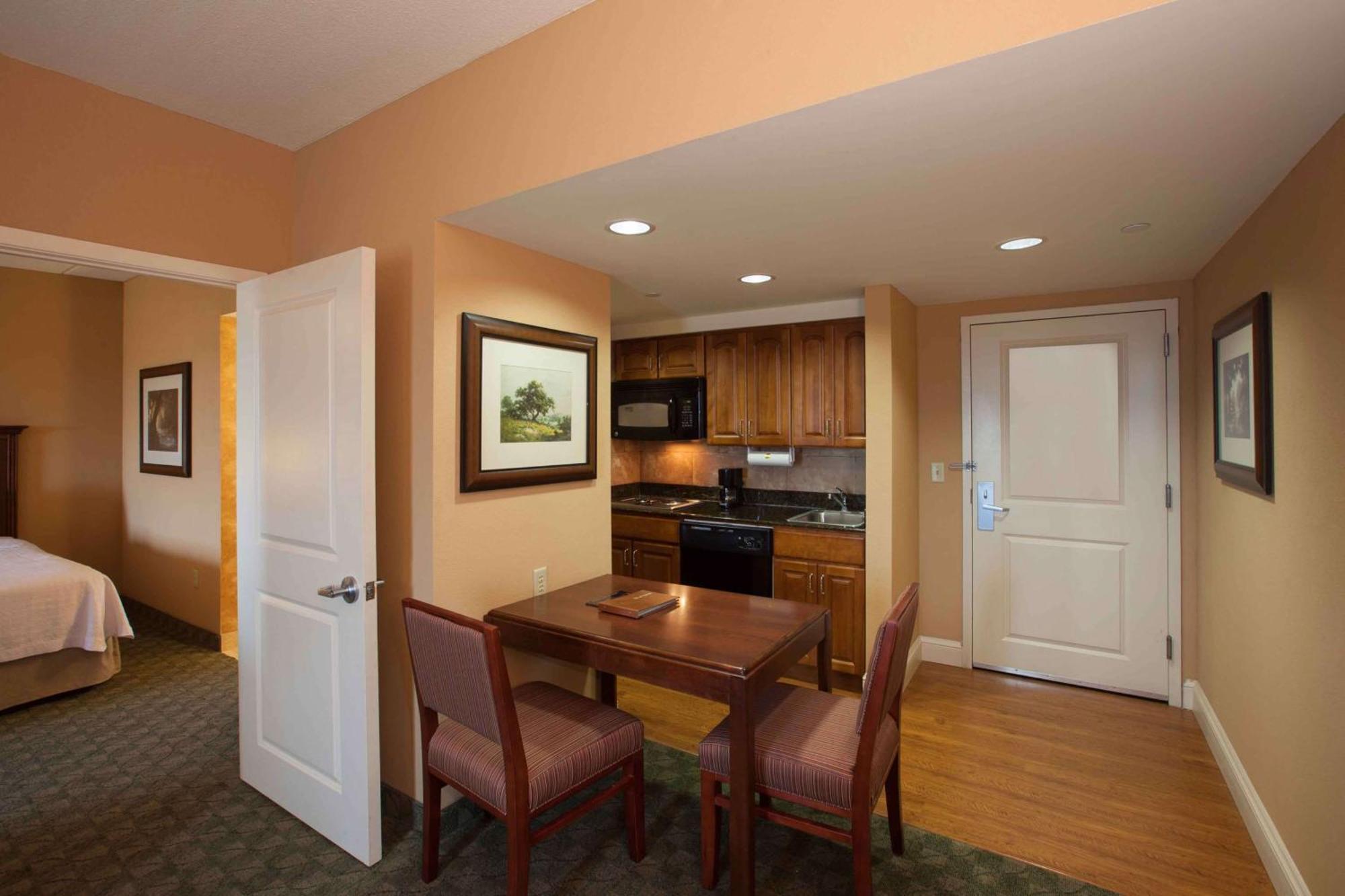 Homewood By Hilton North 3*