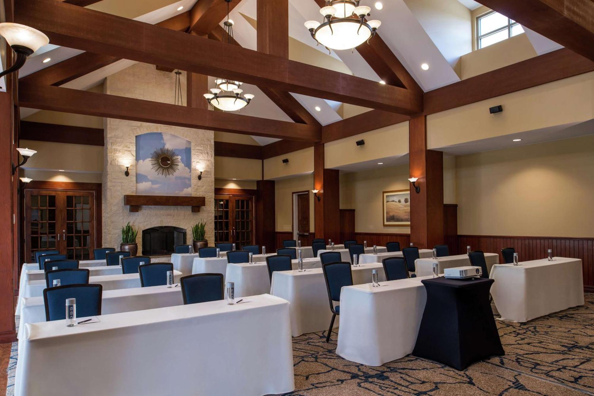 Hotel Hilton Hill Country