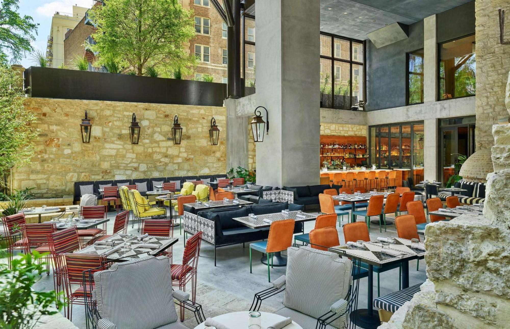Canopy By Hilton Riverwalk Hotel 4*