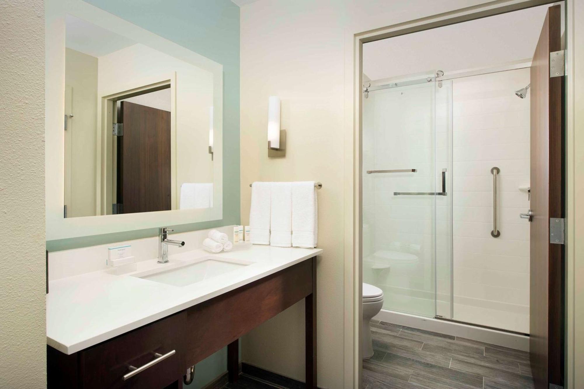 Hotel Homewood Airport San Antonio