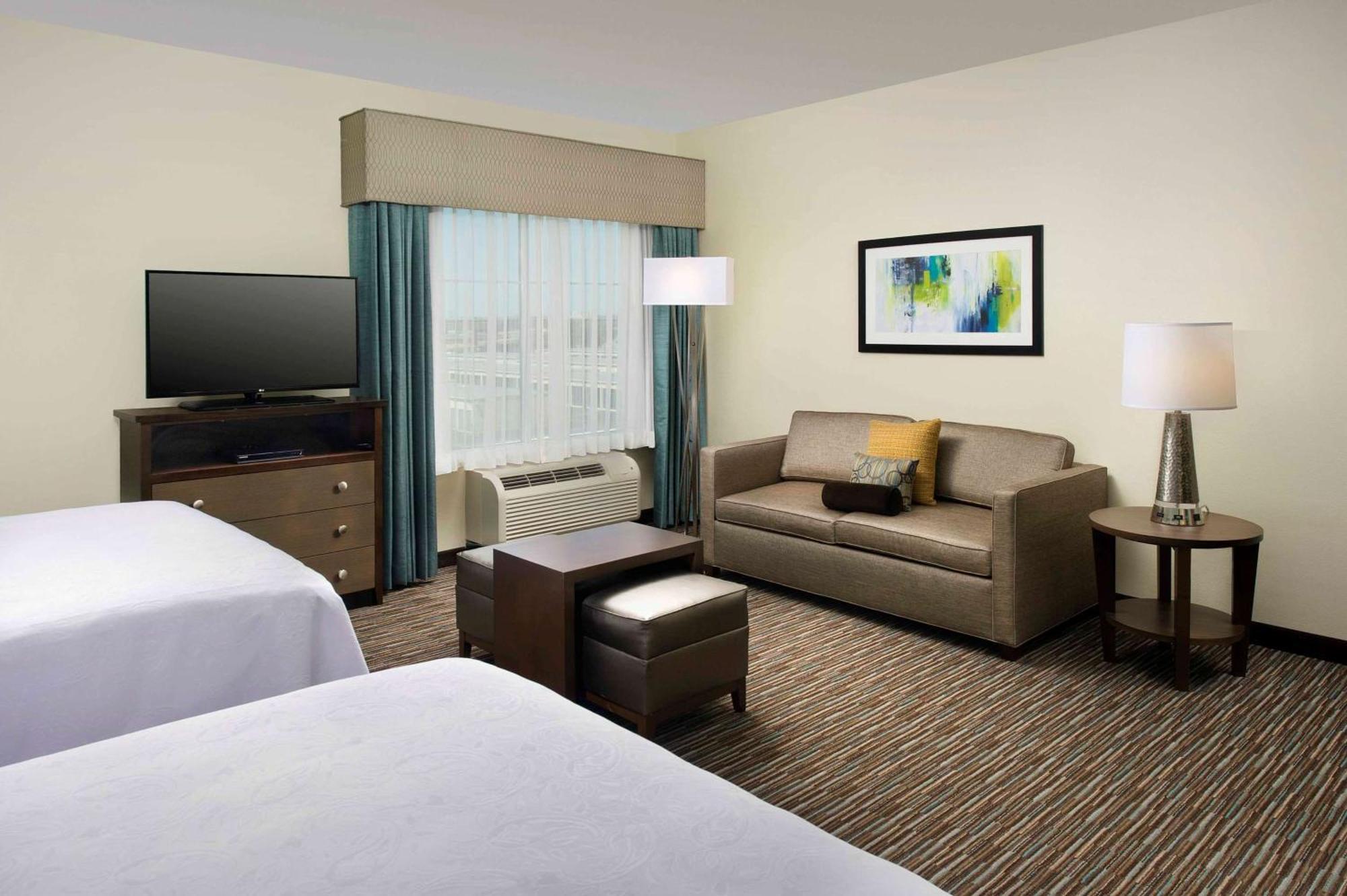 Hotel Homewood Airport 3*