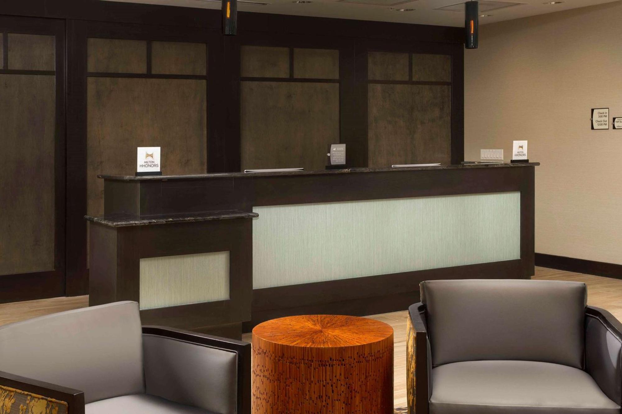 Homewood Airport 3*