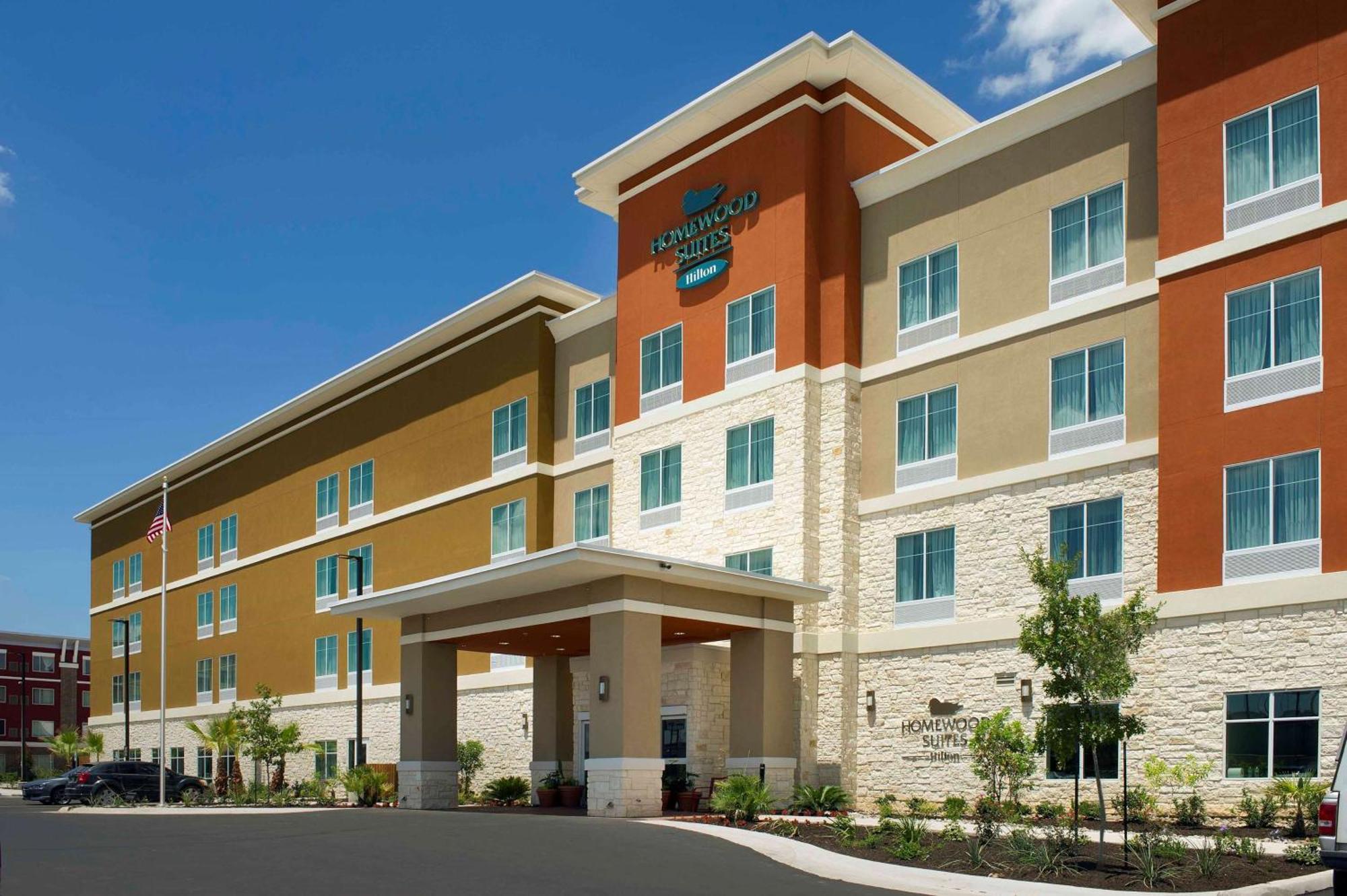 Hotel Homewood Airport