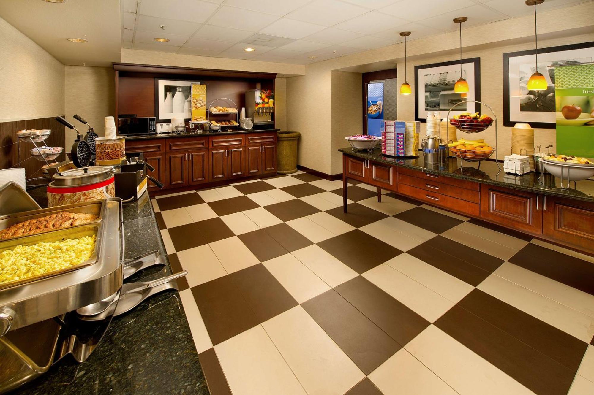 Hotel Hampton And Airport San Antonio