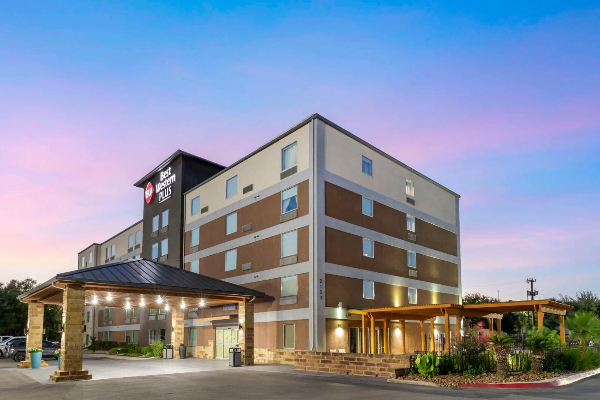 Best Western Plus Downtown North Hotel