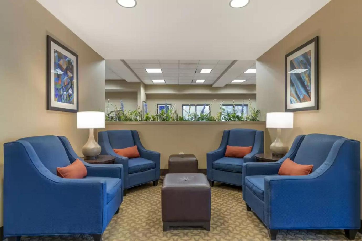Spark By Hilton Airport