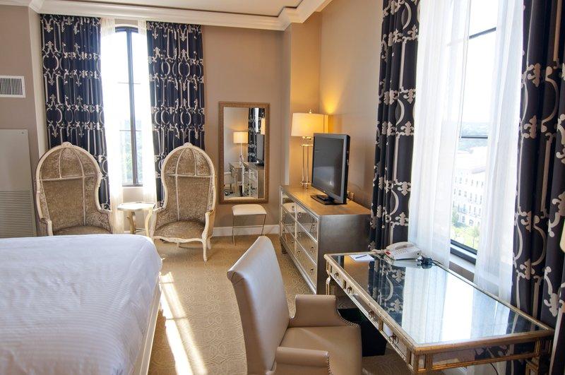 Bluegreen Vacations Eilan And Spa, Ascend Collection Hotel San Antonio