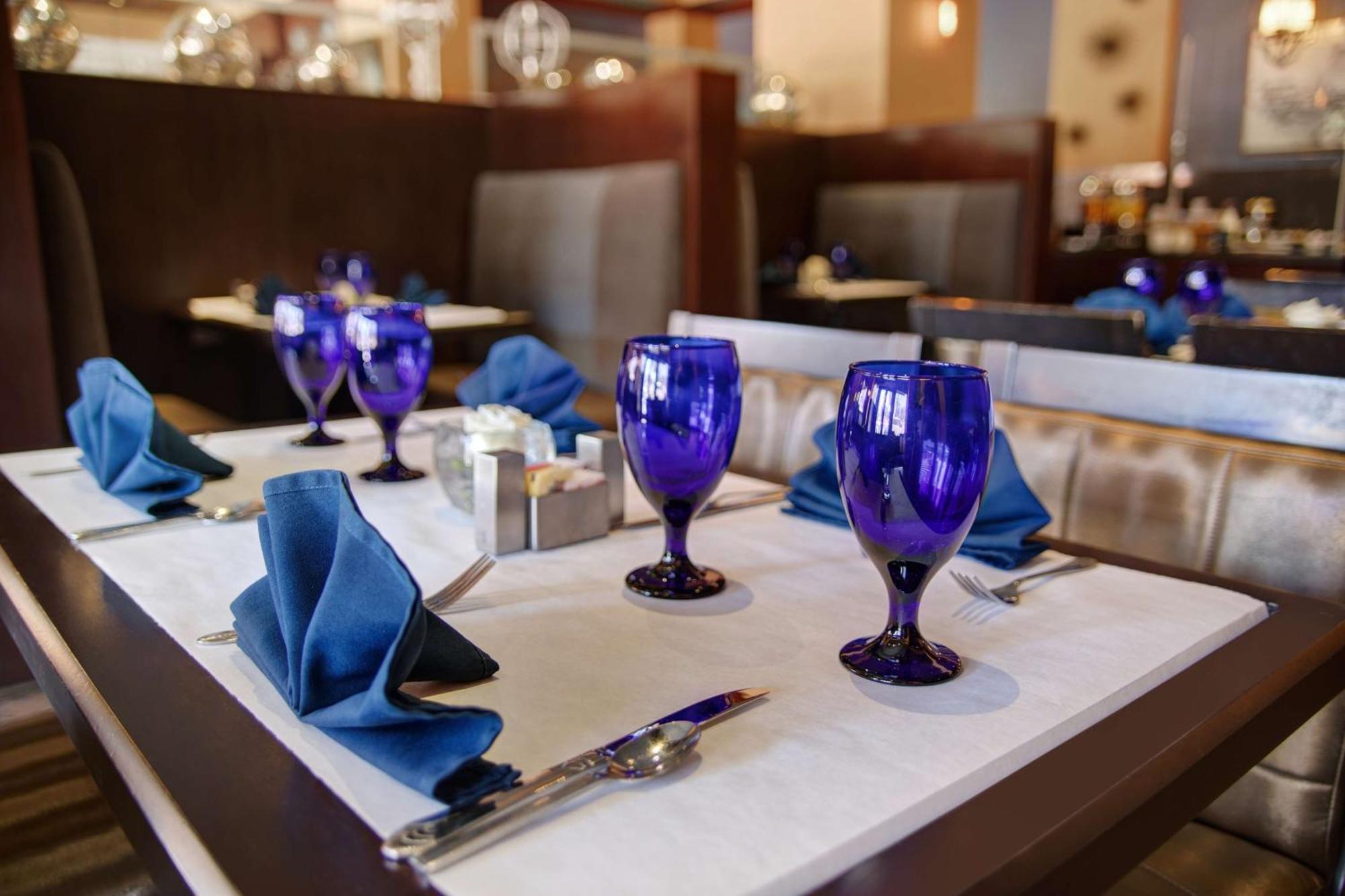 Hotel The Emily Morgan - A Doubletree By Hilton 4*