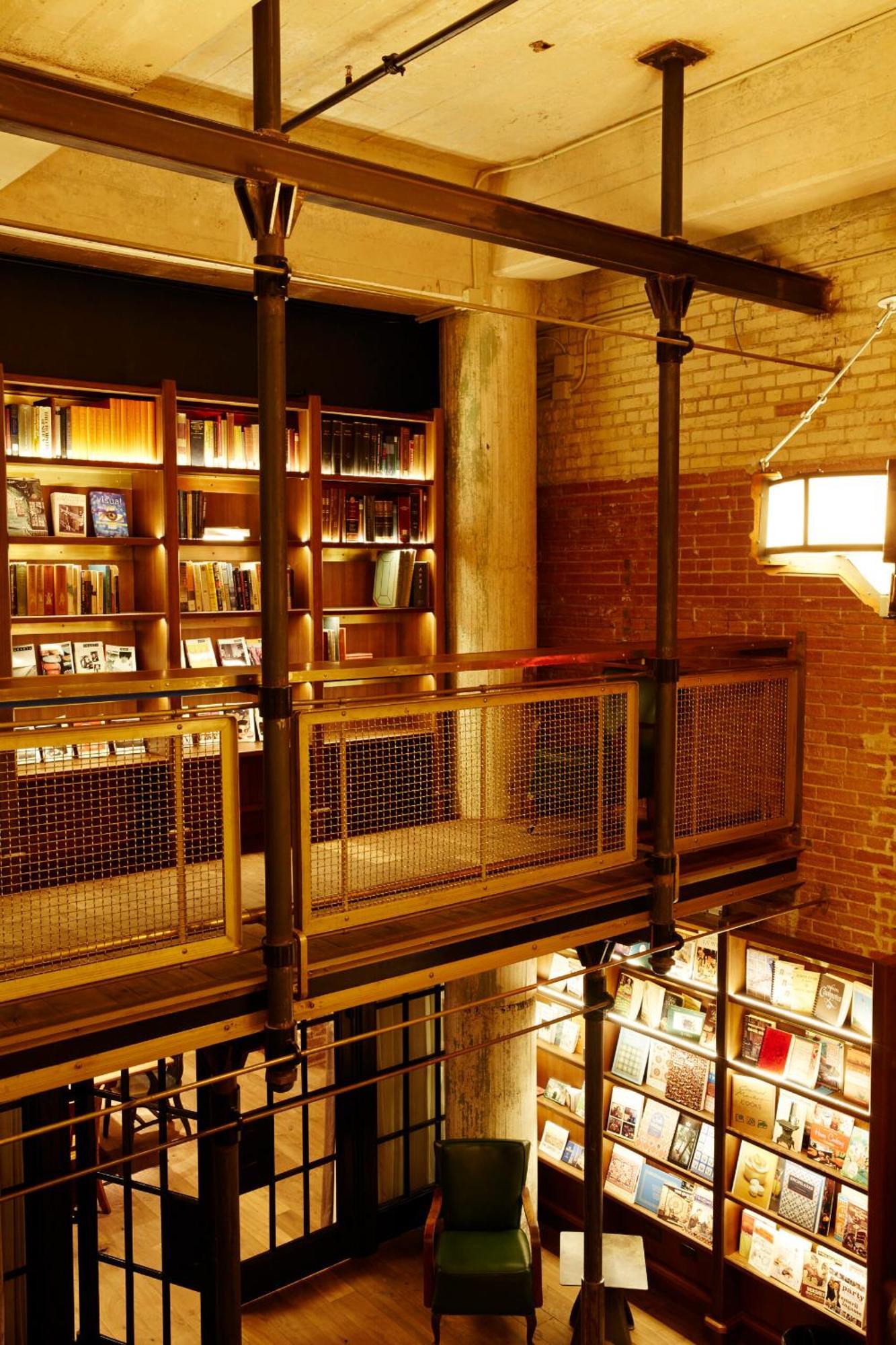 Emma At Pearl On The Riverwalk Hotel 5*