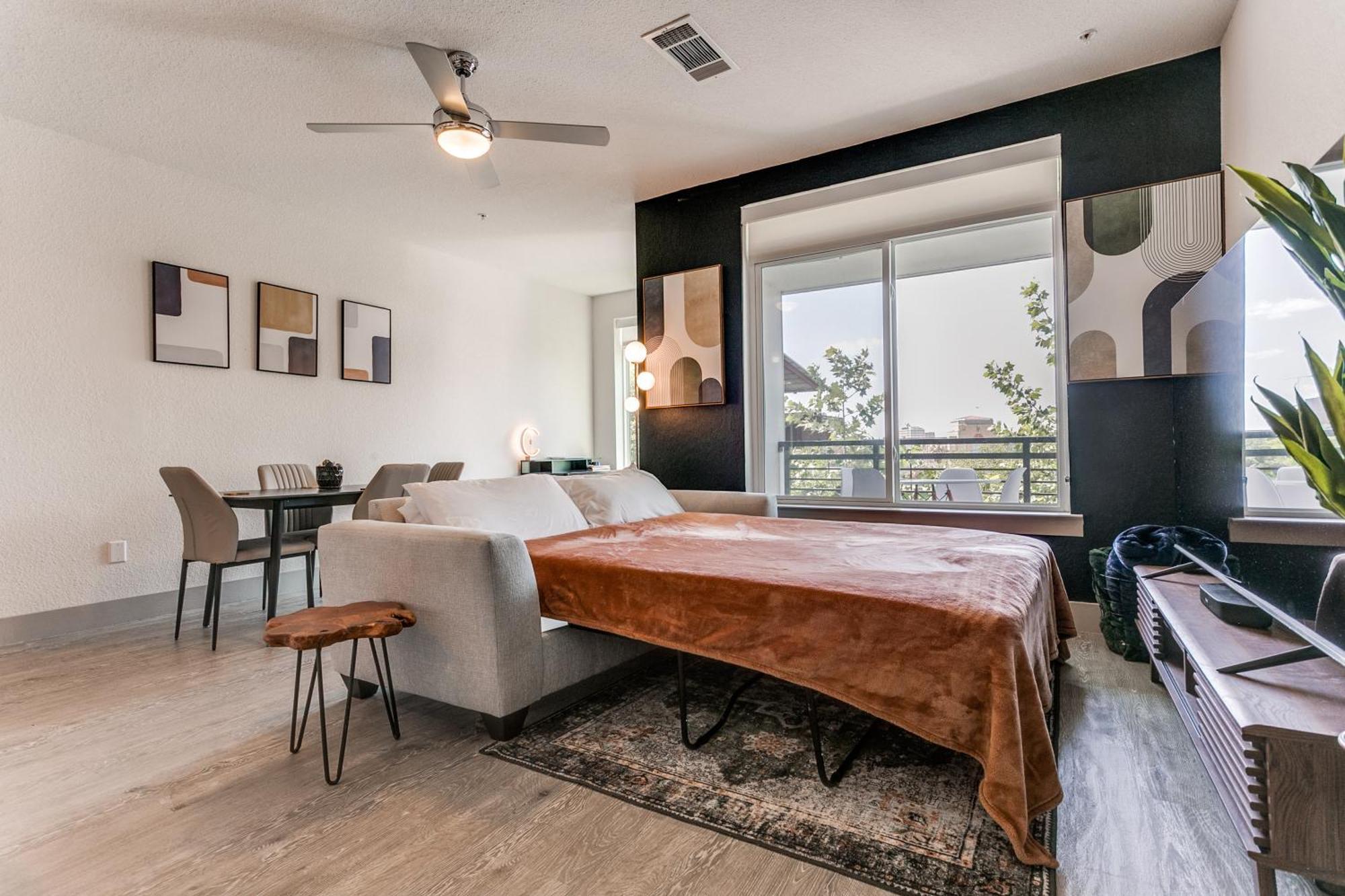 Stylish Riverview On The Riverwalk #1441 San Antonio