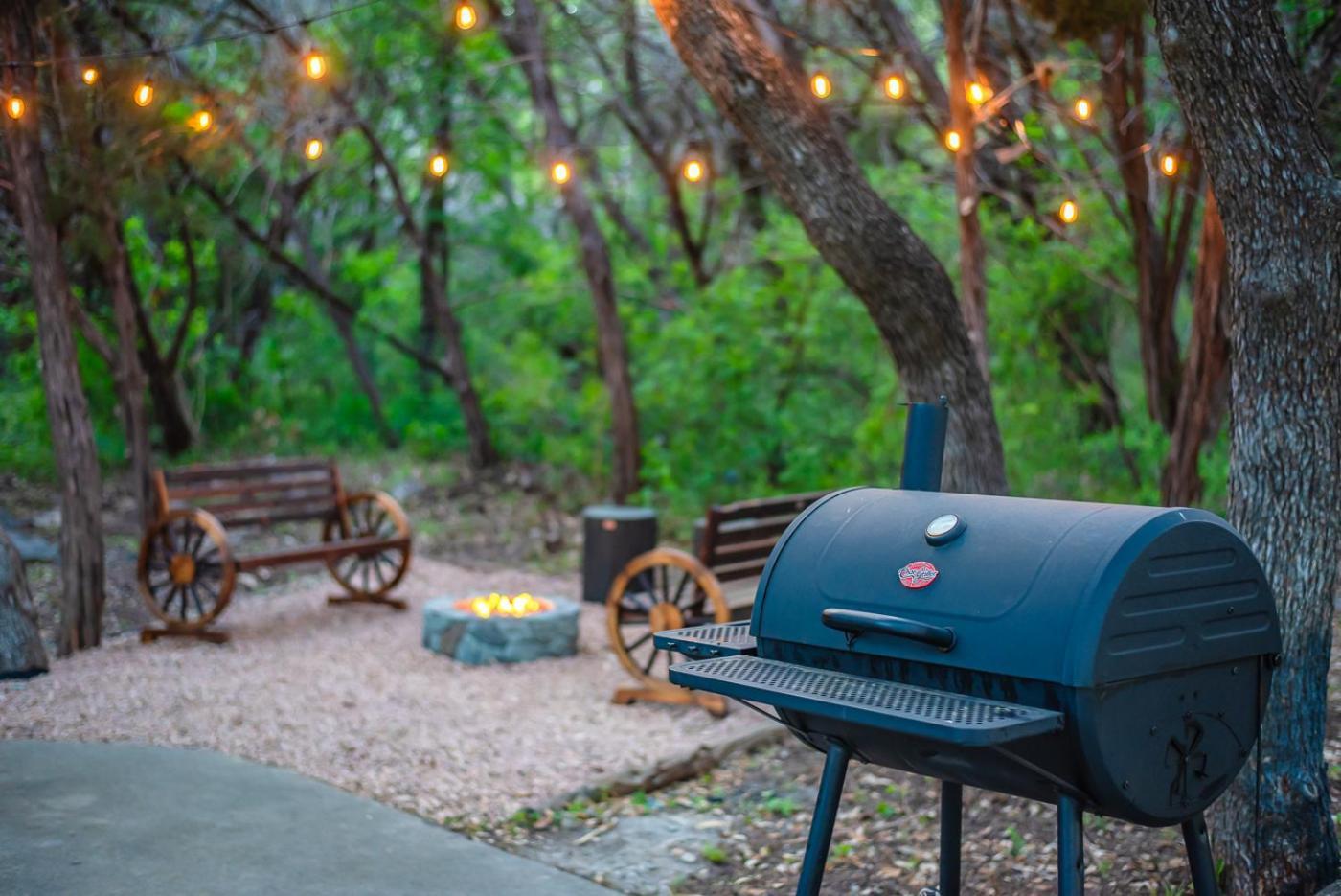 Breathtaking Roof Pool Views, Gameroom, Firepit * San Antonio