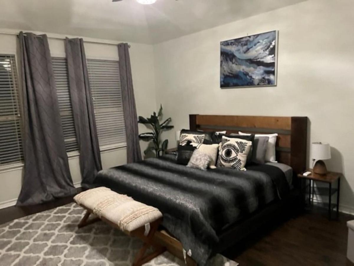 7-br, H. Thea., Near Attrns -st2 San Antonio