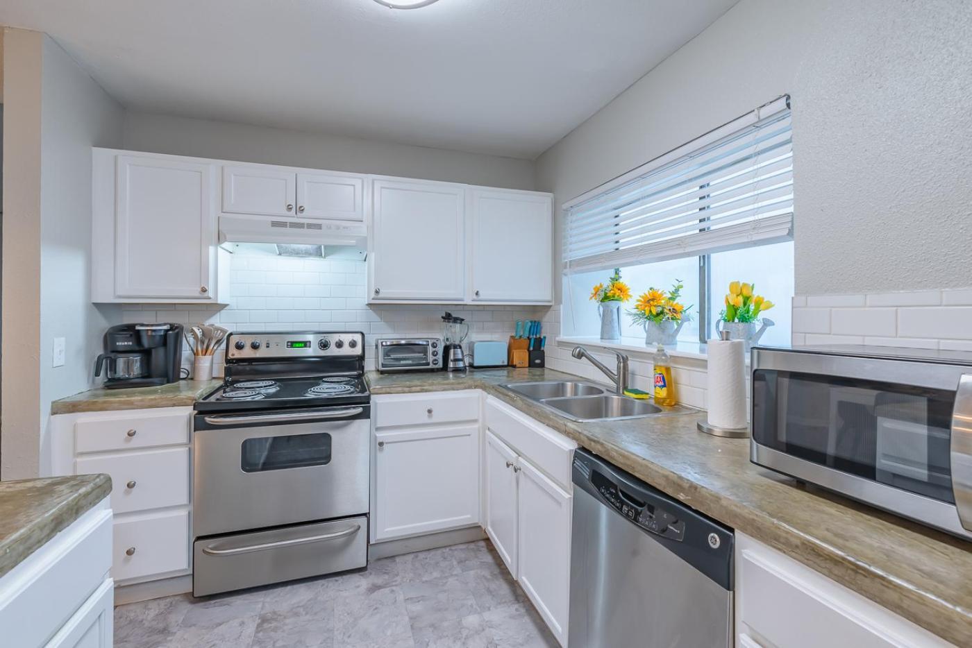 Holiday home Superb House By Seaworld, Private Pool & Gameroom San Antonio