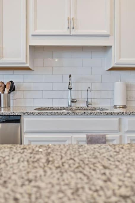 Holiday home New! The Courtland, 2 Car Garage San Antonio