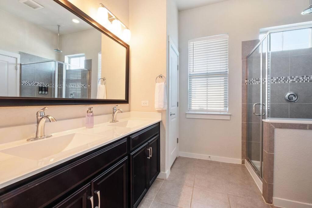 New! The Courtland, 2 Car Garage San Antonio
