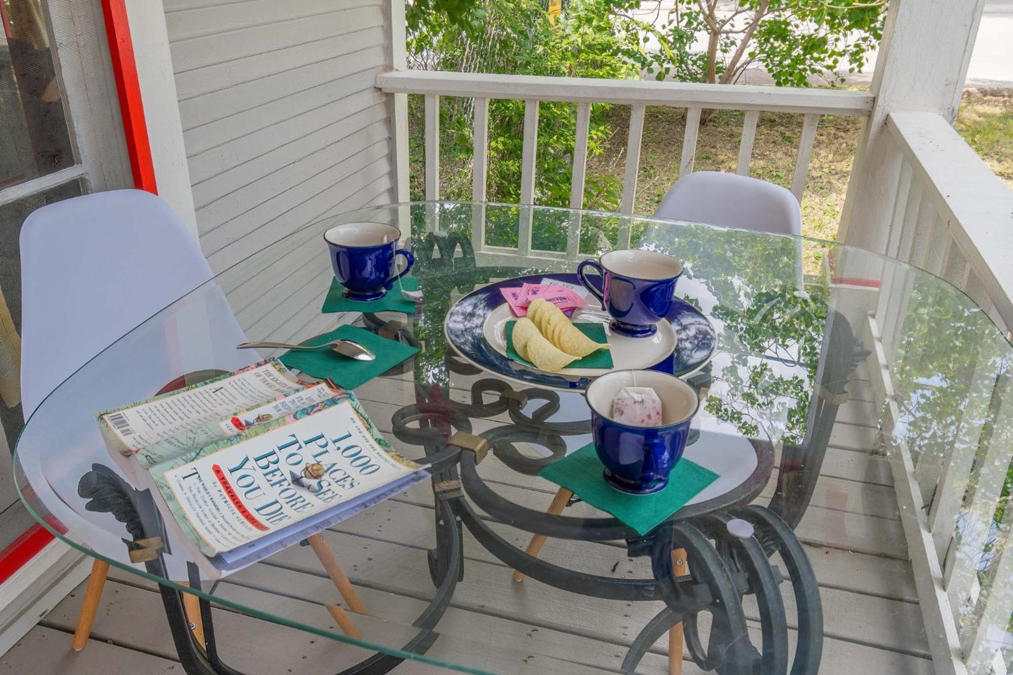 Free Parking, Walk To Botanical Garden, Ps4, Grill, Private Fenced Backyard, Pets Allowed San Antonio