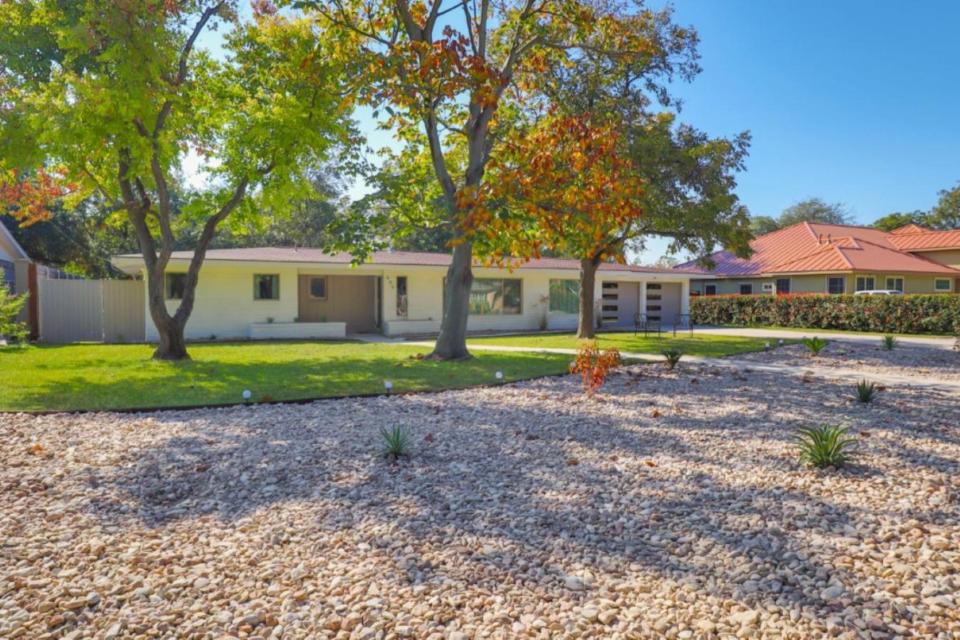 San Antonio, Casa Blanca In Castle Hills Holiday home San Antonio