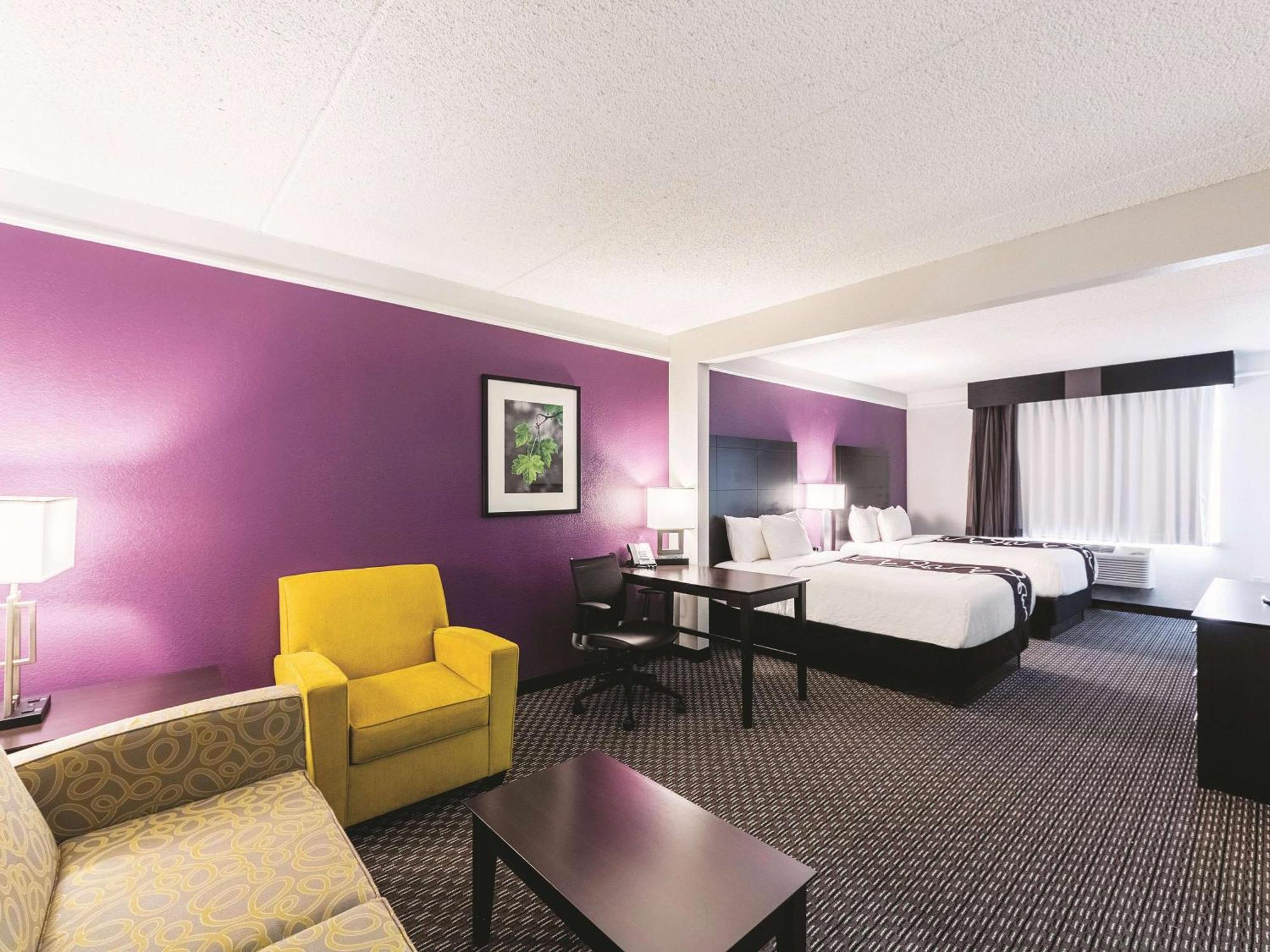 Hotel La Quinta & By Wyndham Downtown San Antonio