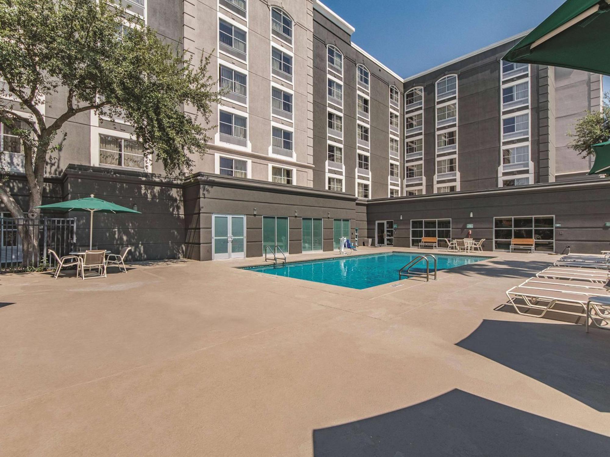 La Quinta & By Wyndham Downtown 3* San Antonio