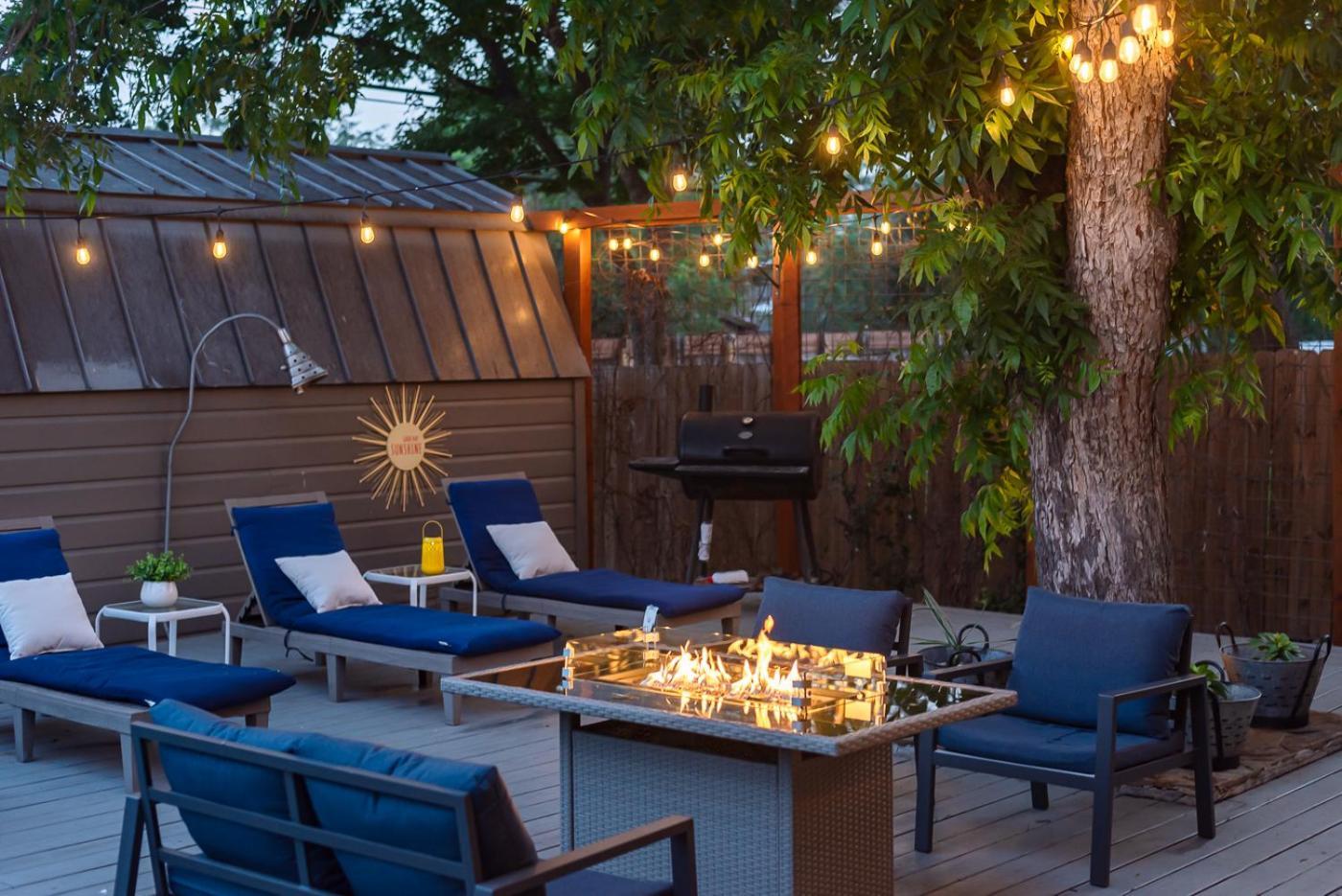 Serene Pool & Firepit In Stunning By Airport