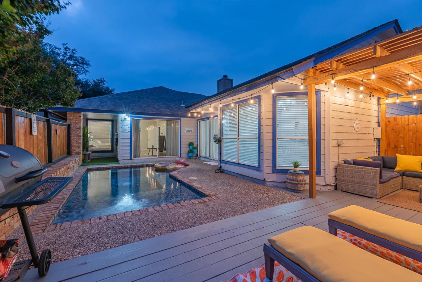 Holiday home Fun 'n Sun Heated Pool & Gameroom By Fiesta Texas *