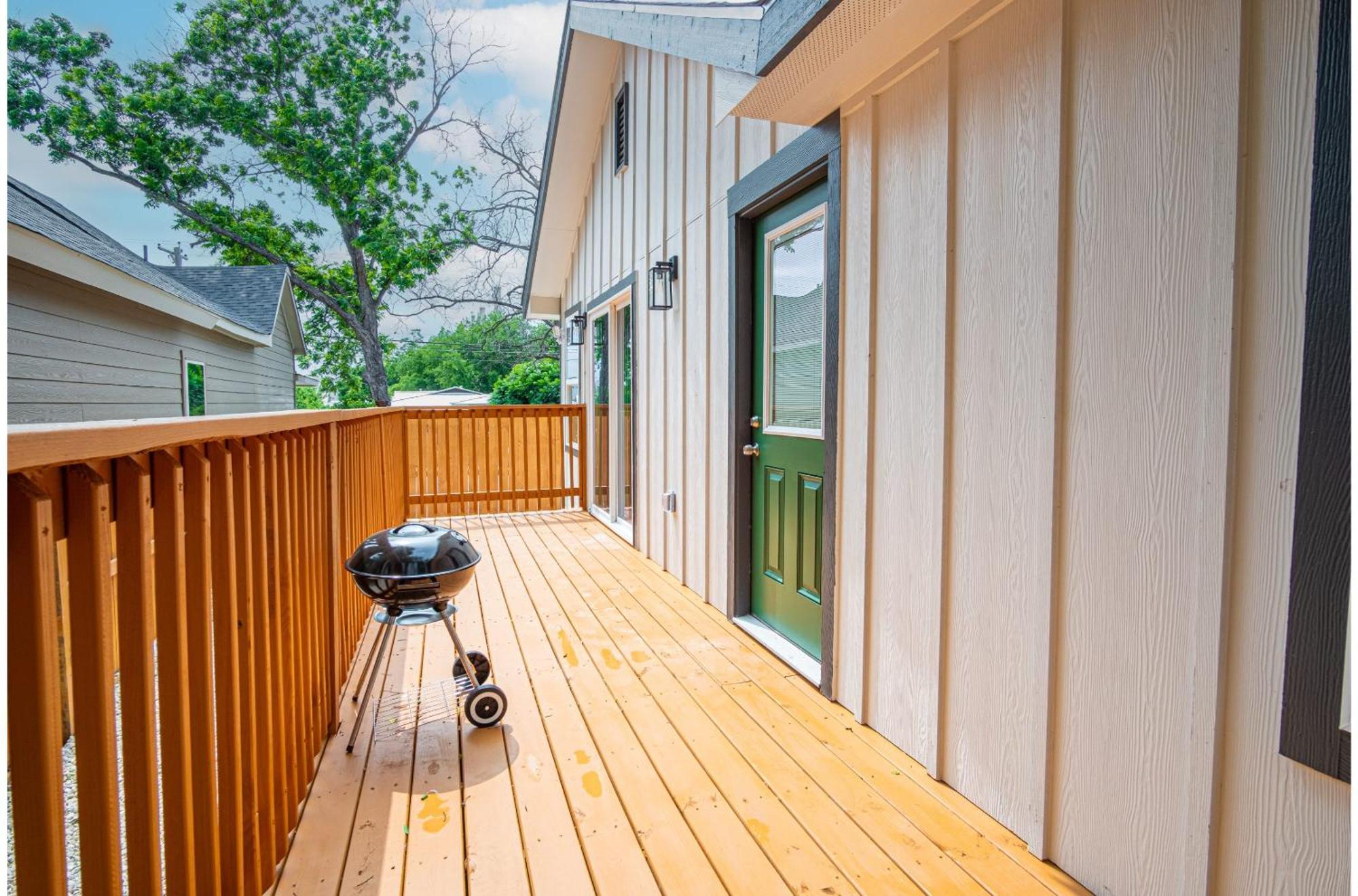 Spacious Delightful 4 Bedroom 3 Ba Close To Downtown Holiday home