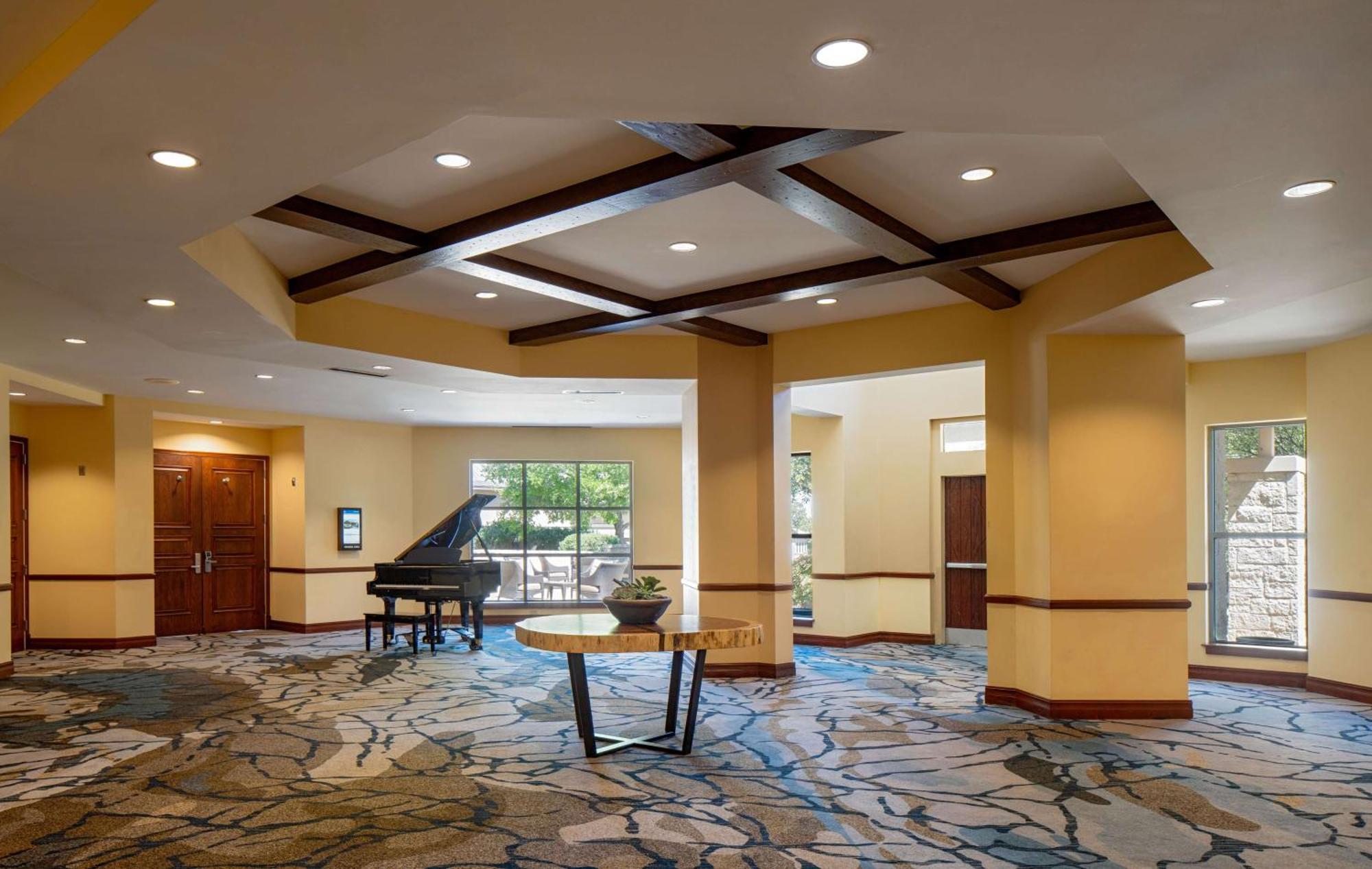 Hotel Hilton Hill Country 4*