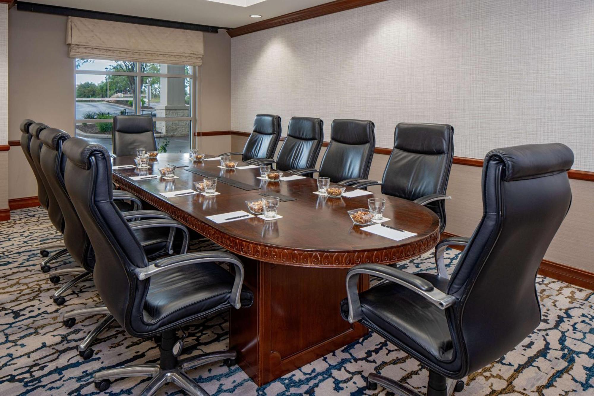 Hotel Hilton Hill Country 4*