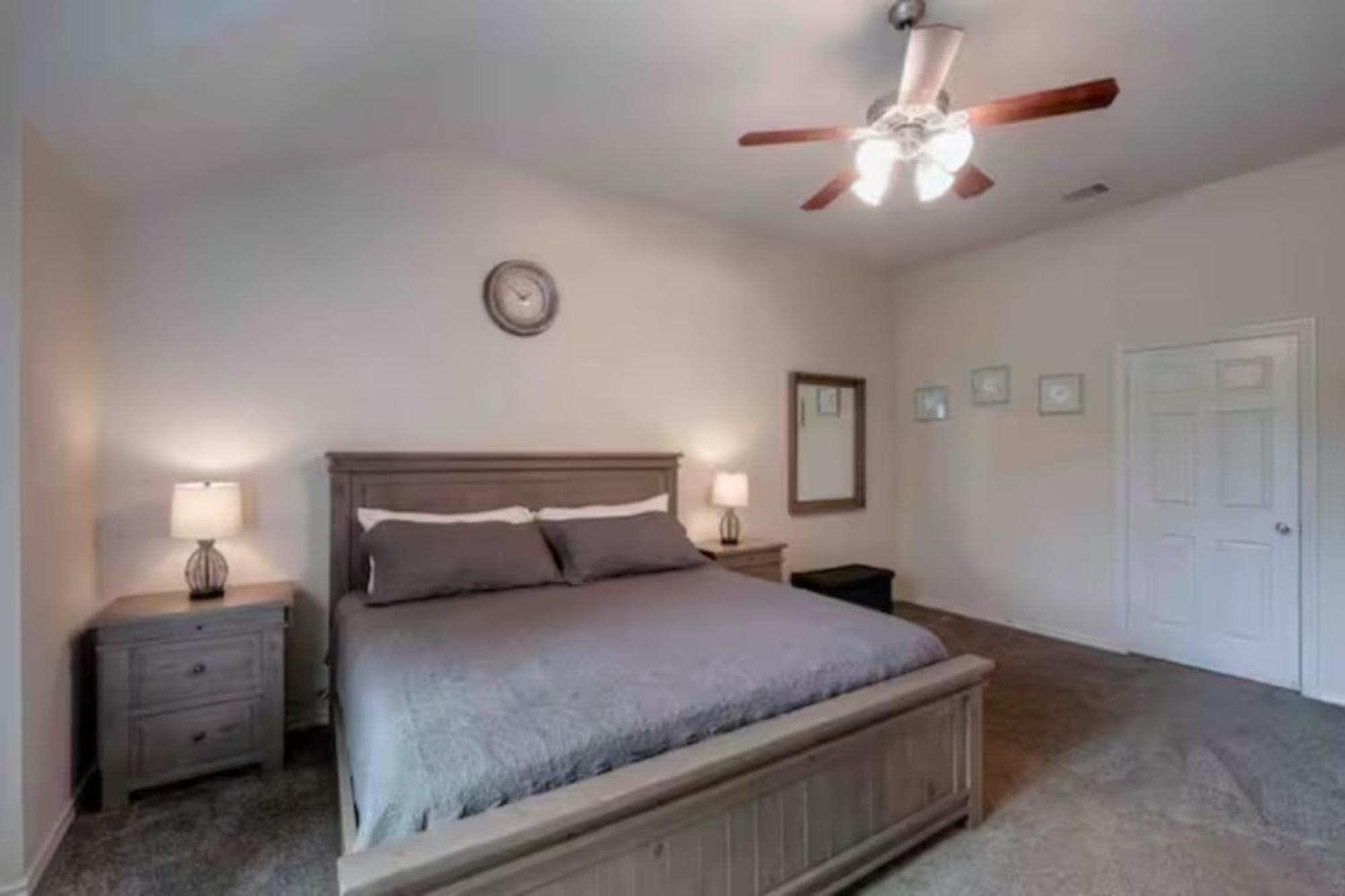 Haven - Med Center Six Flags Seaworld New Holiday home San Antonio